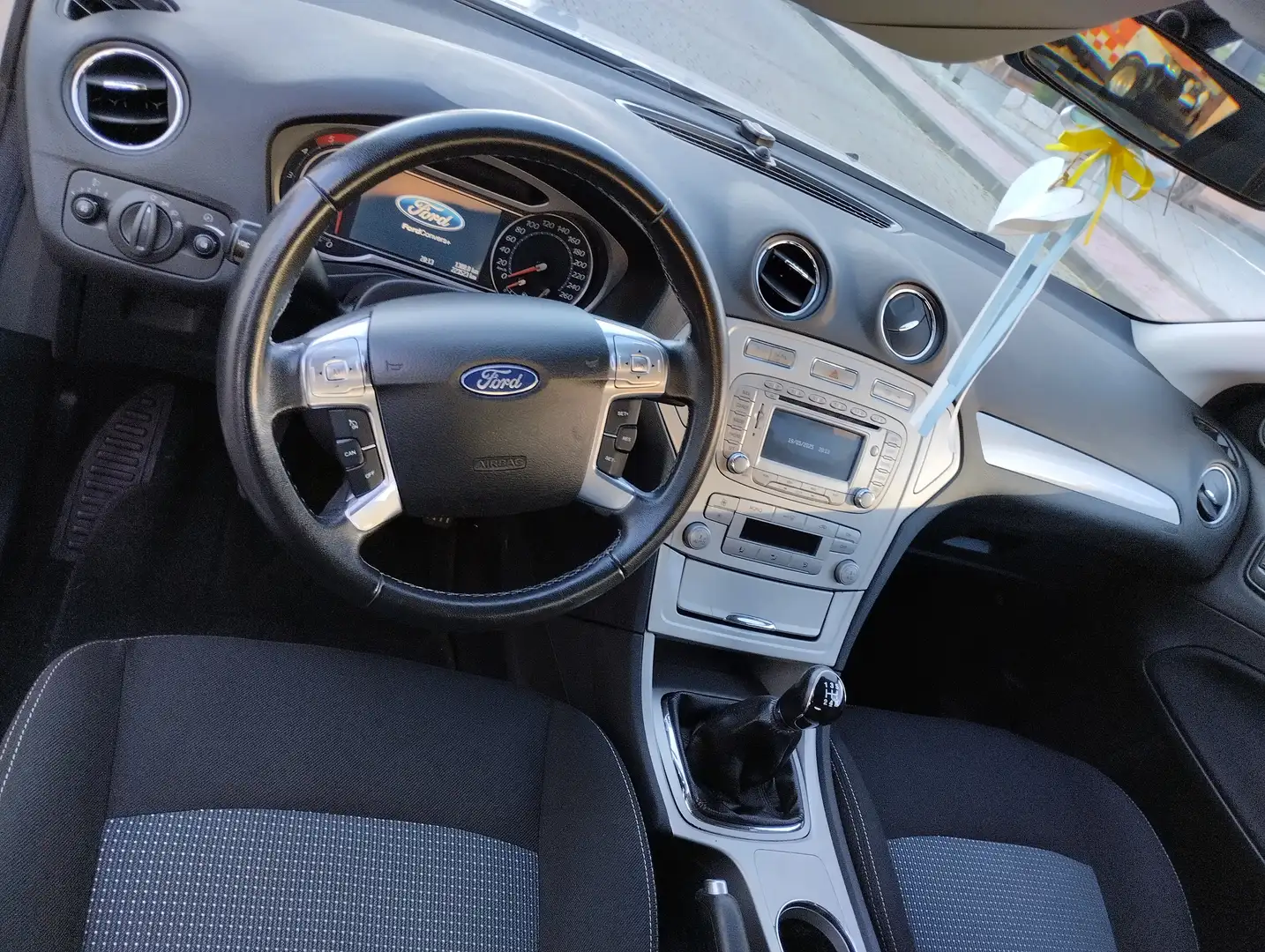 Ford Mondeo Mondeo 1.8TDCi Econetic Argent - 2