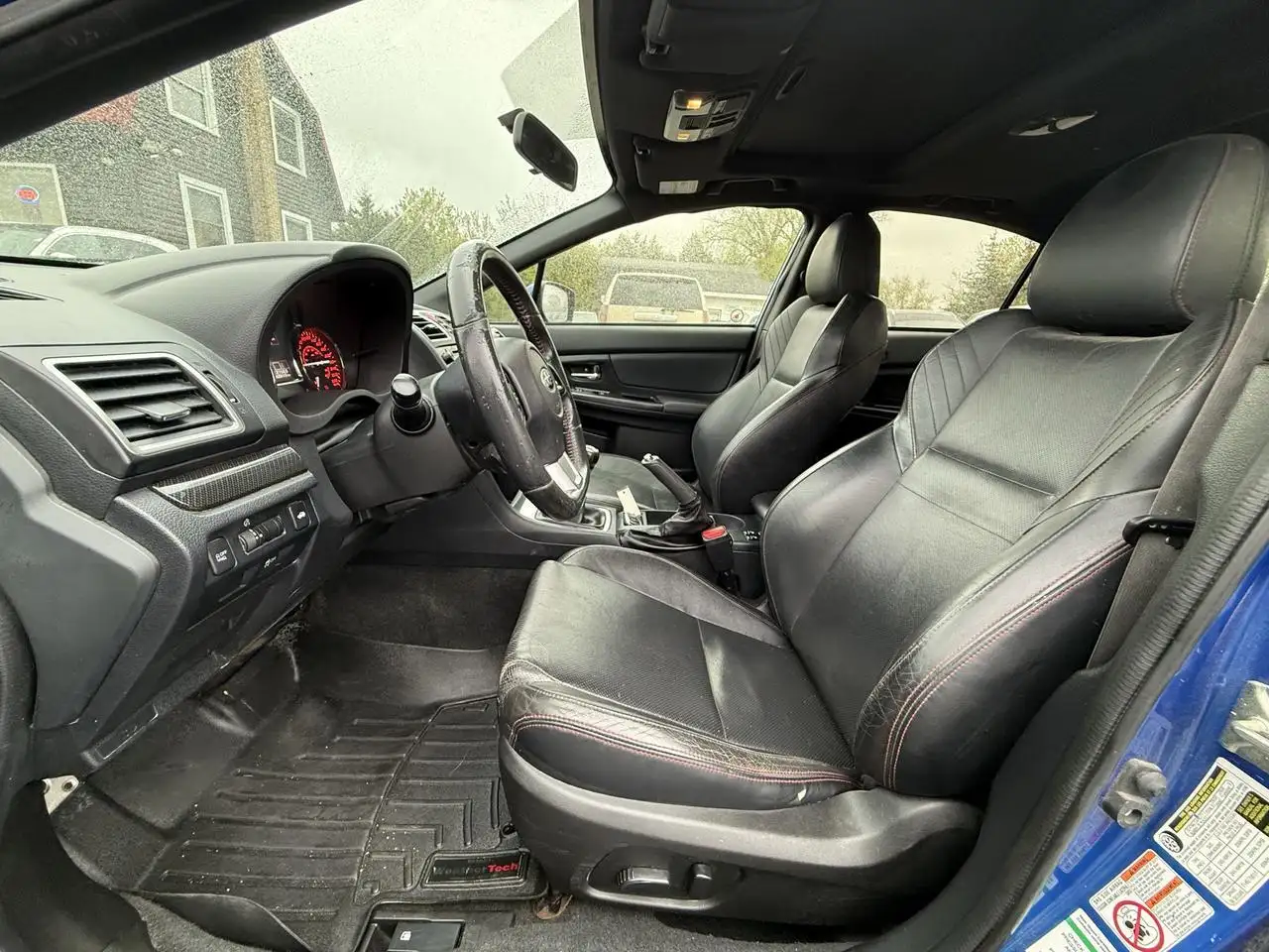 Subaru WRX снимка Subaru WRX