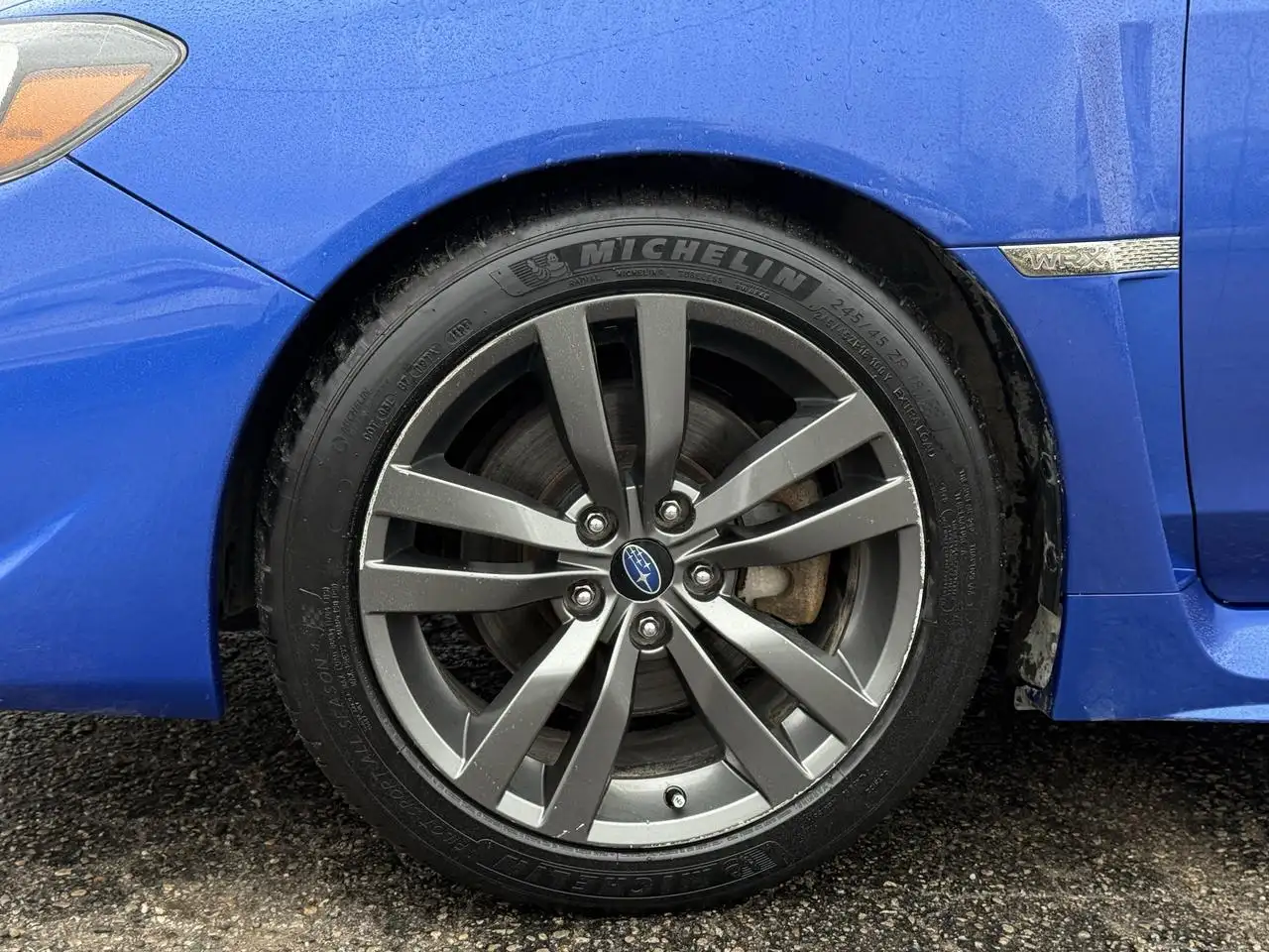 Subaru WRX снимка Subaru WRX