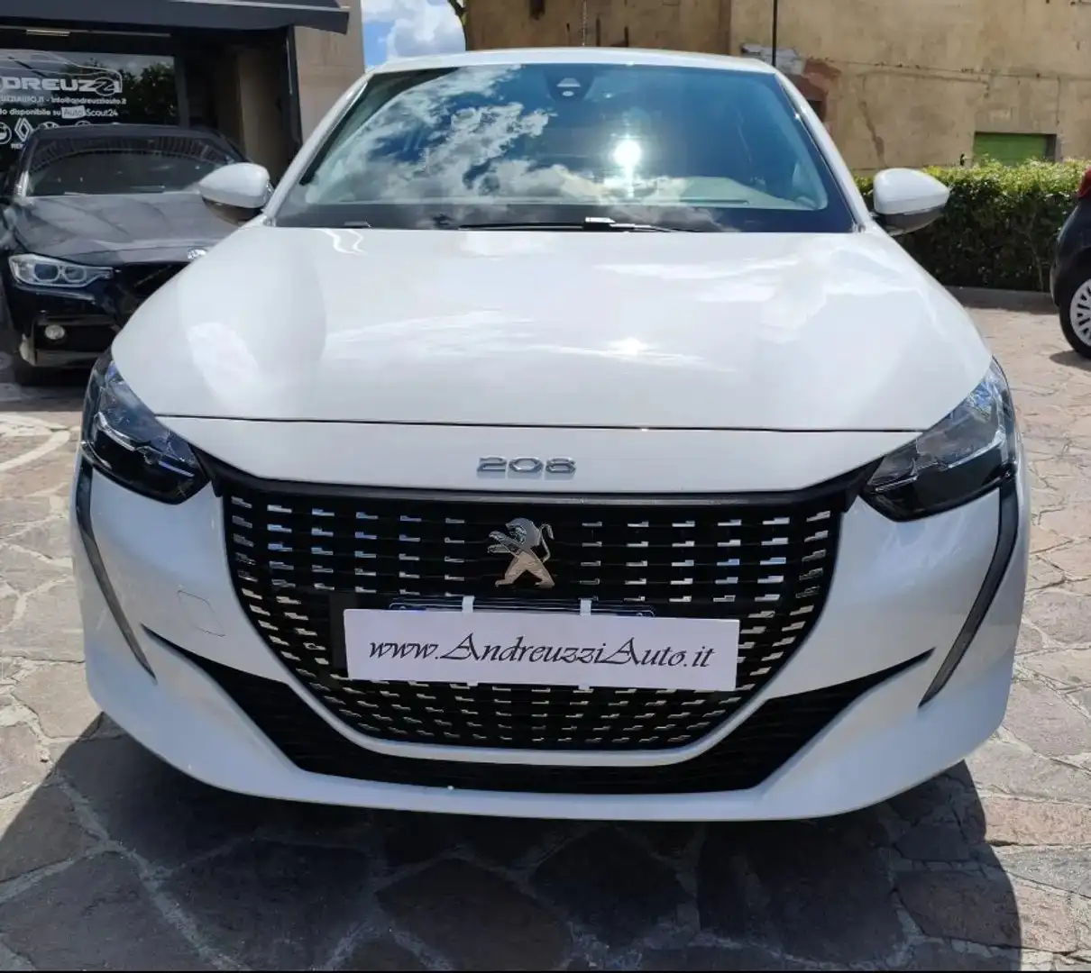 Peugeot 208 1.2 puretech Active Pack s&s Weiß - 2