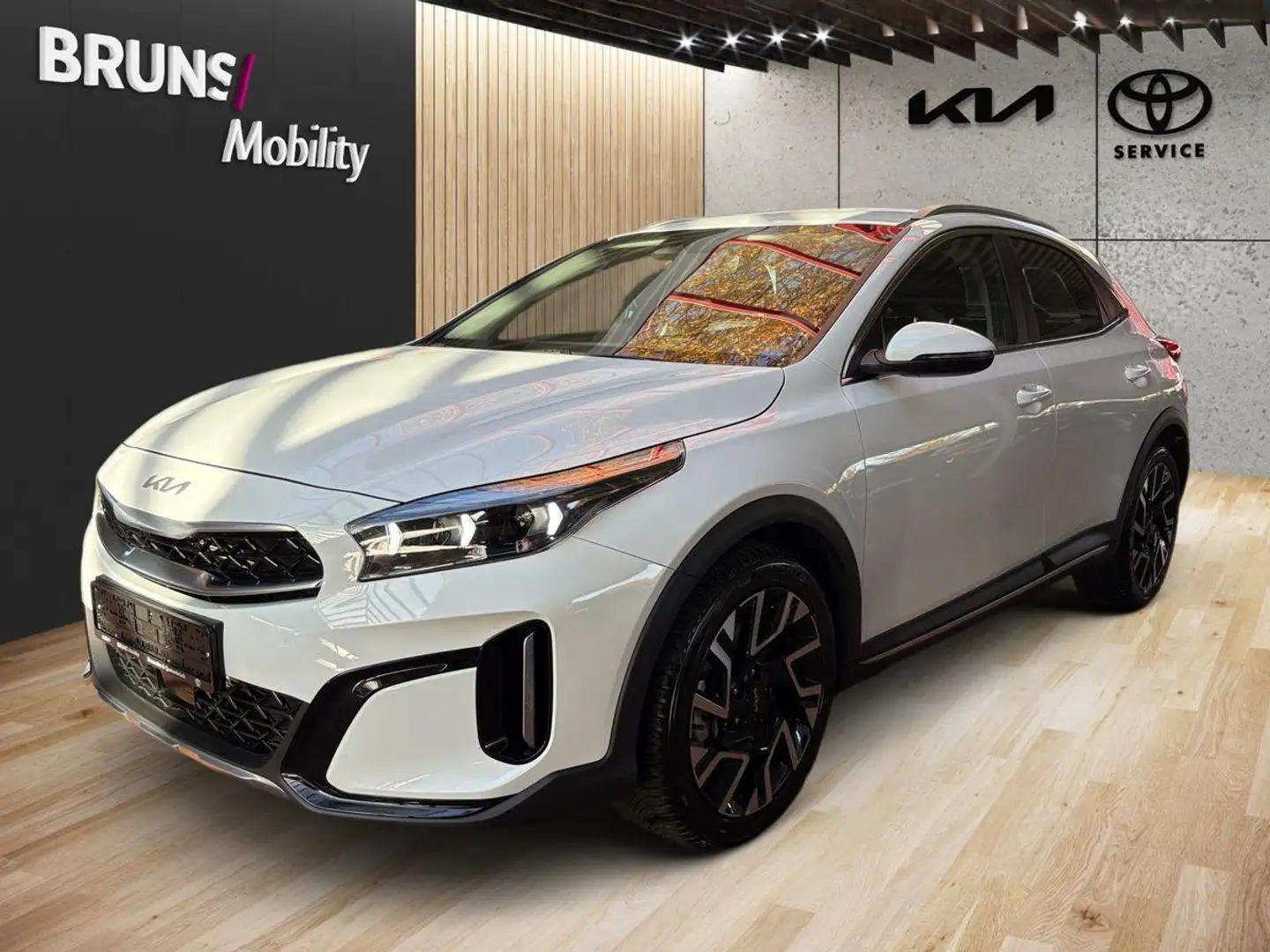 Kia XCeed 1.5T DCT Spirit Navi Kamera Sitzheizung Blanc - 2