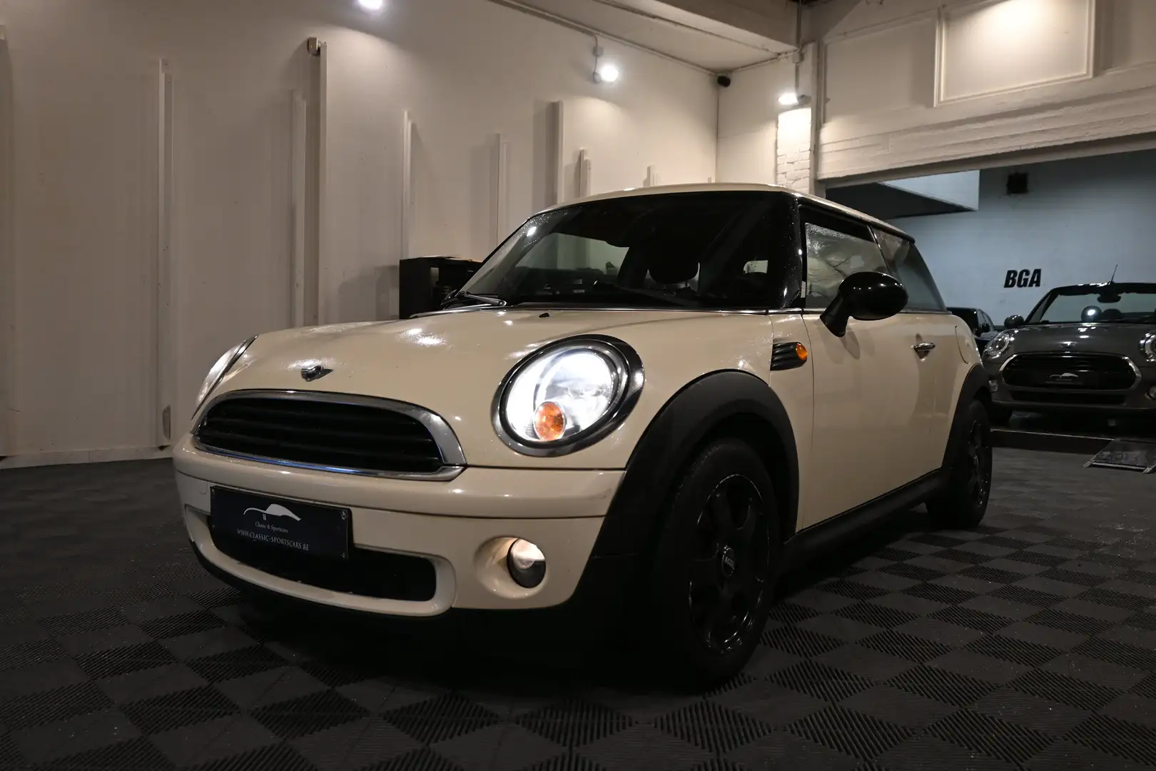 MINI One 1.4i CLIMATISATION / GPS NAVI / CARNET MINI !! Blanco - 2