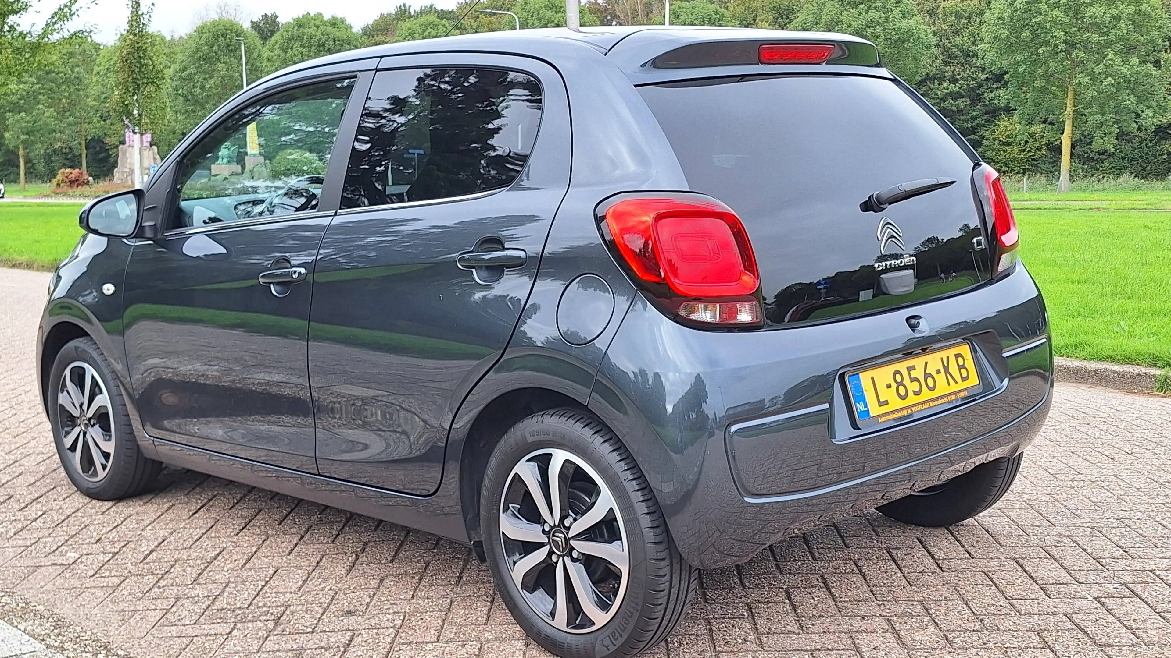 Citroen C1 1.0 VTi Shine Camera / Climate Control / Carplay Ned Auto — photo 5