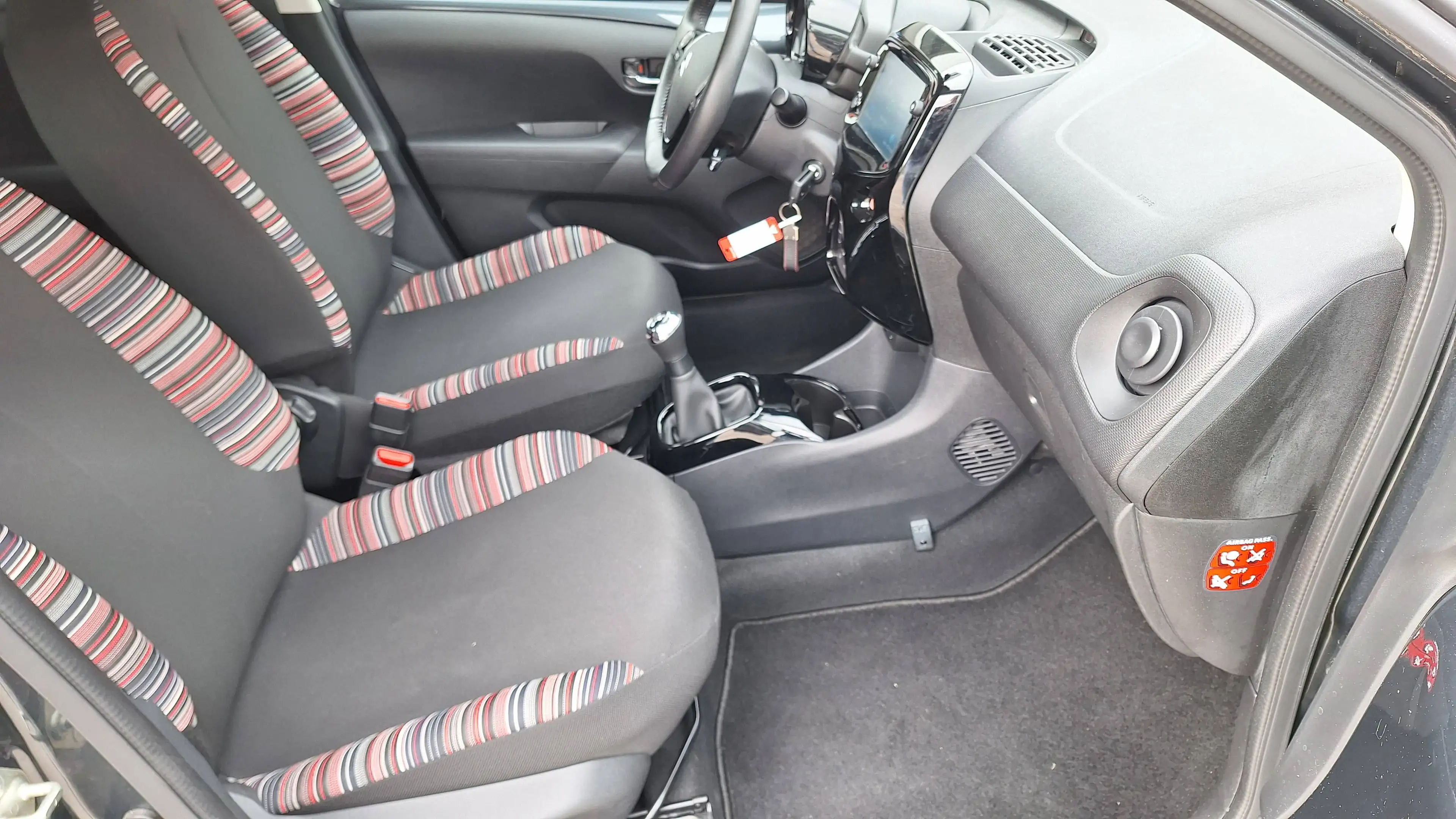 Citroen C1 1.0 VTi Shine Camera / Climate Control / Carplay Ned Auto — photo 10