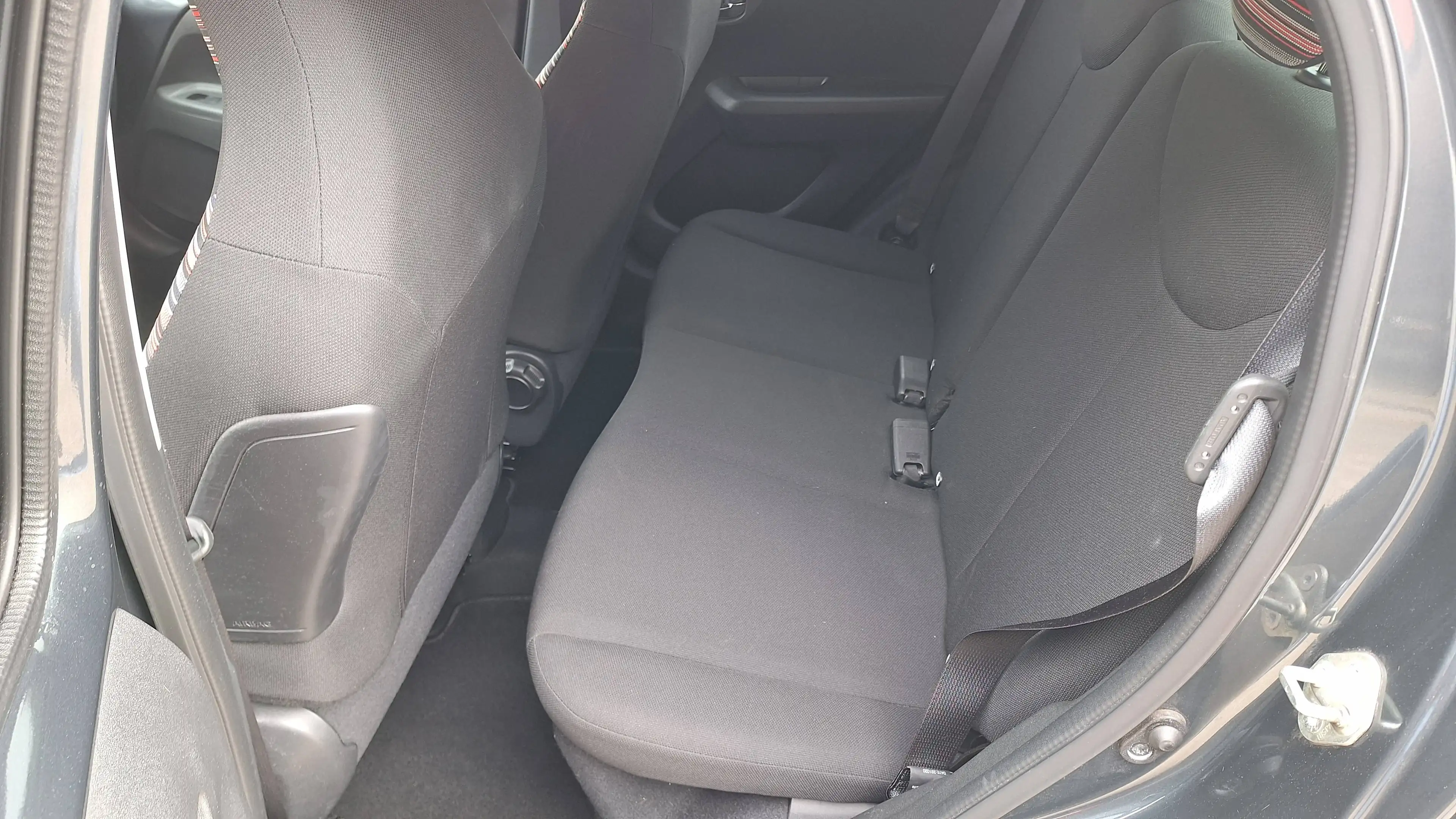 Citroen C1 1.0 VTi Shine Camera / Climate Control / Carplay Ned Auto — photo 11