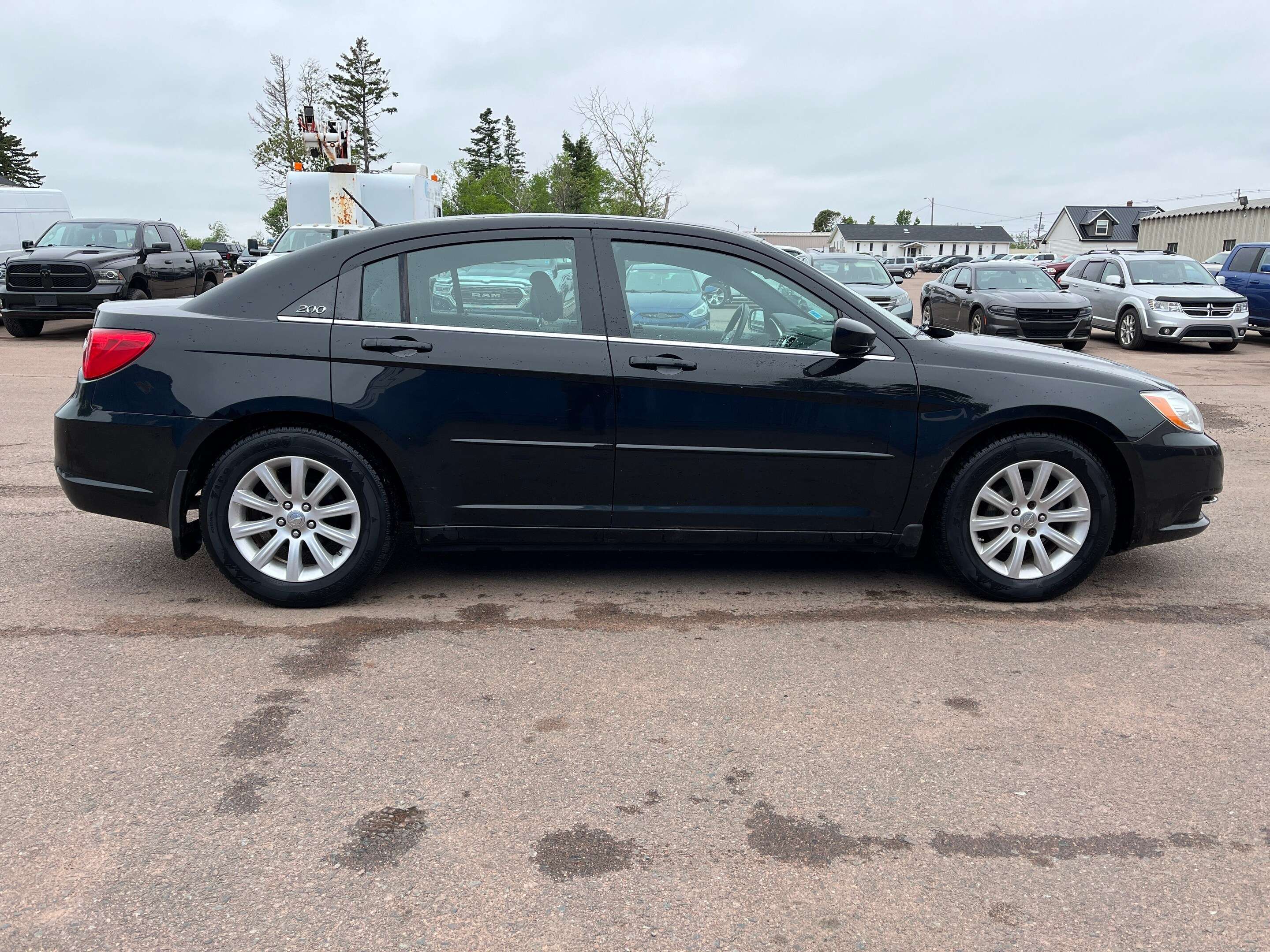 2014 Chrysler 200