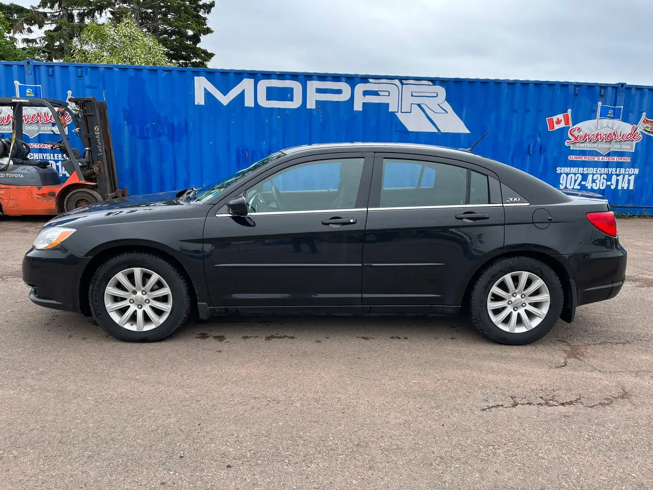 Chrysler 200 снимка Chrysler 200