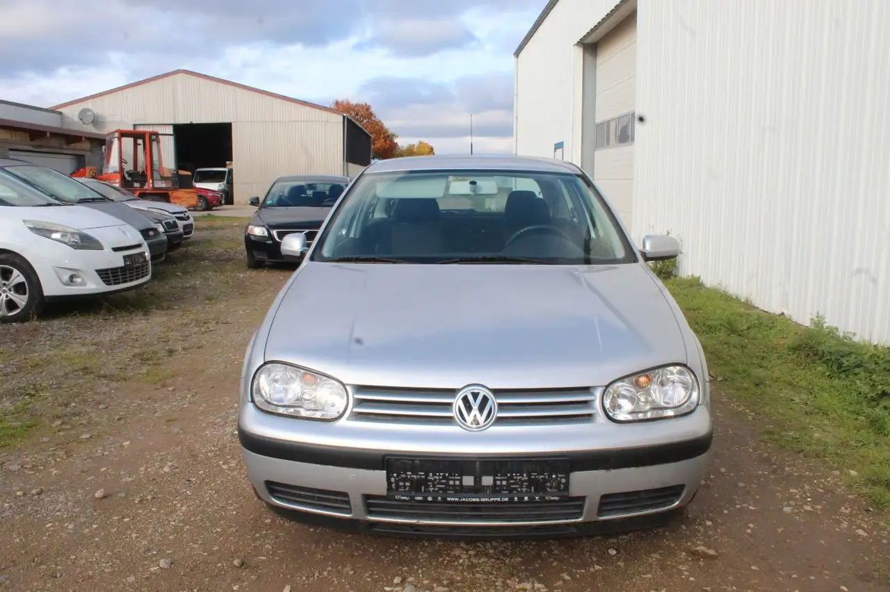 Volkswagen Golf 1.4 Basis, foto 2