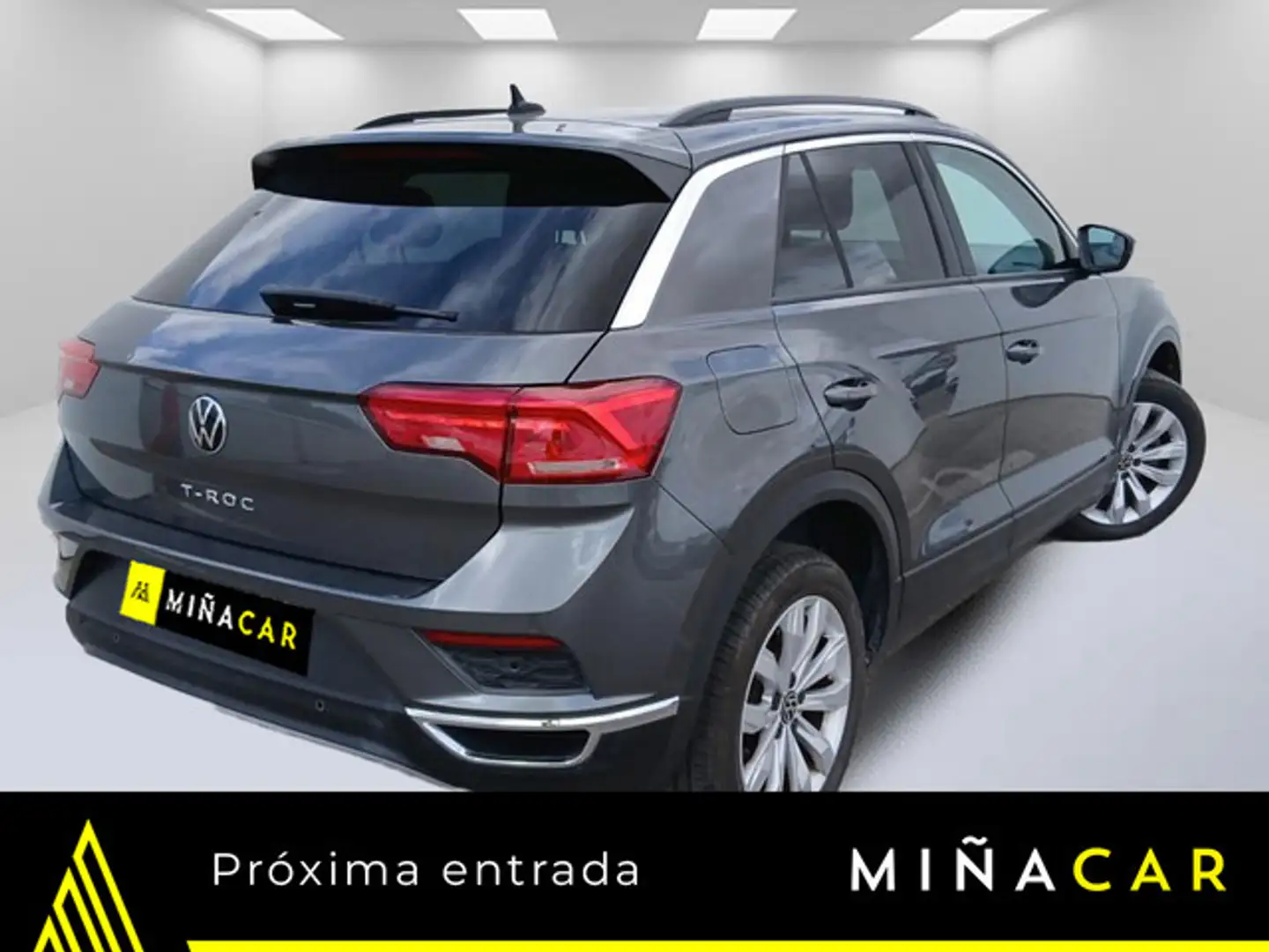 Volkswagen T-Roc 2.0TDI Advance DSG7 Gris - 2