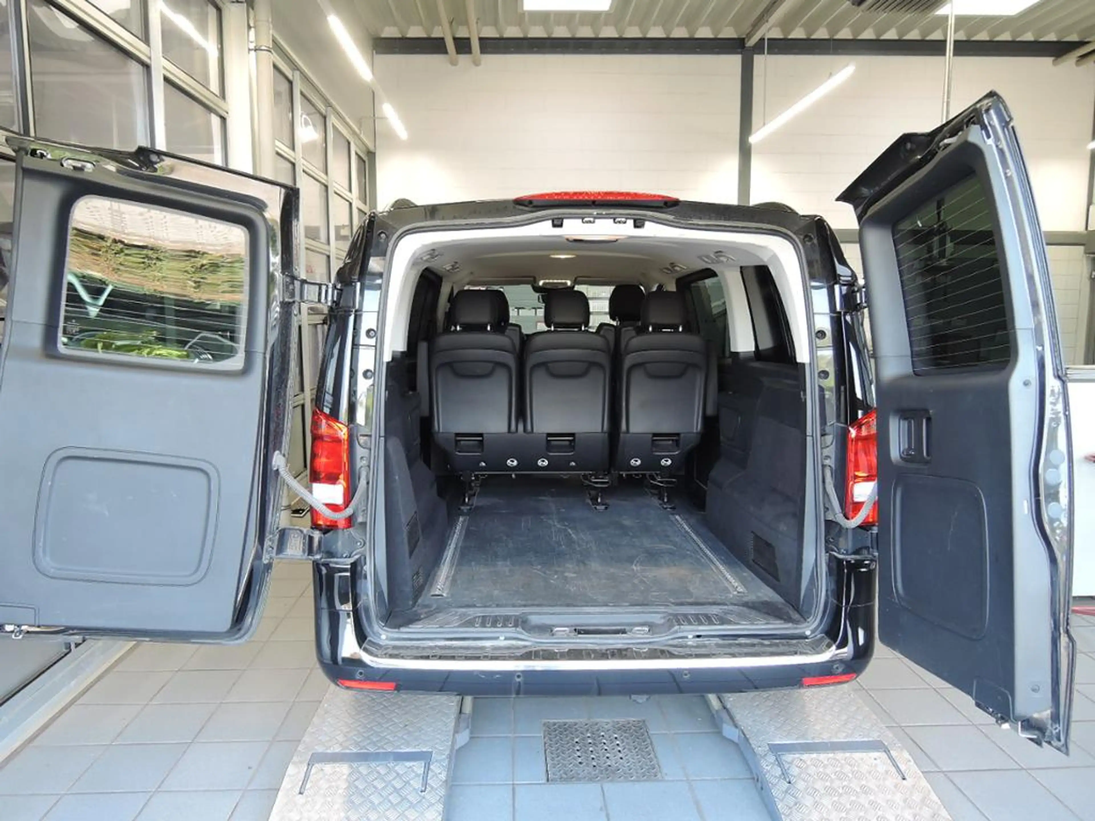 Mercedes-Benz Vito Mixto 119 CDI 4 Matic*Hecktüren*ILS-LED — photo 5