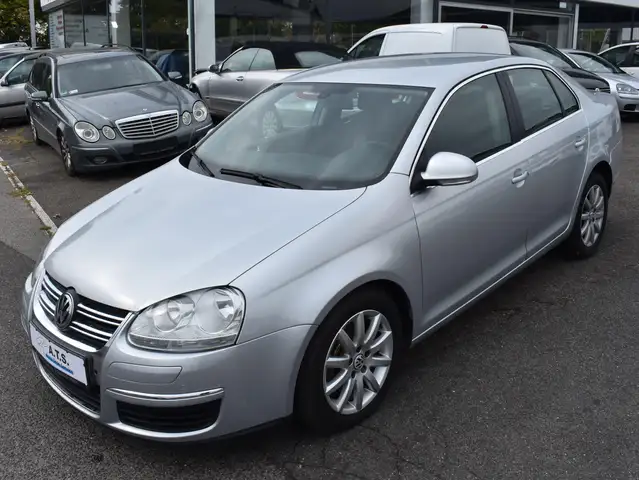 Volkswagen Jetta Comfortline *KLIMA*PDC*ALLWETTER*TÜV 02/2028
