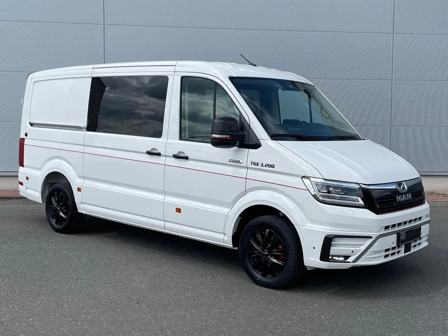 MAN TGE 3.200 L3H2 MIXTO 4x4 Individual S ACC STHZ Weiß - 2