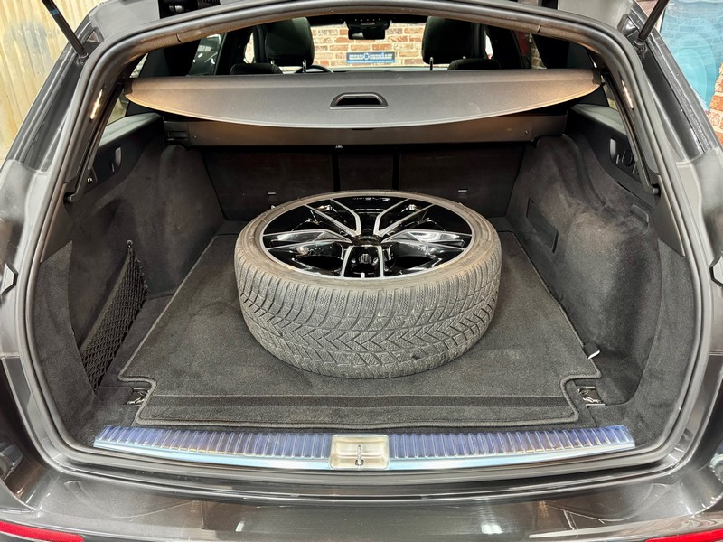 Mercedes-Benz E 53 AMG E 53 AMG Break 3.0 457cv Auto 4Matic+ AttRem/Toit — photo 7
