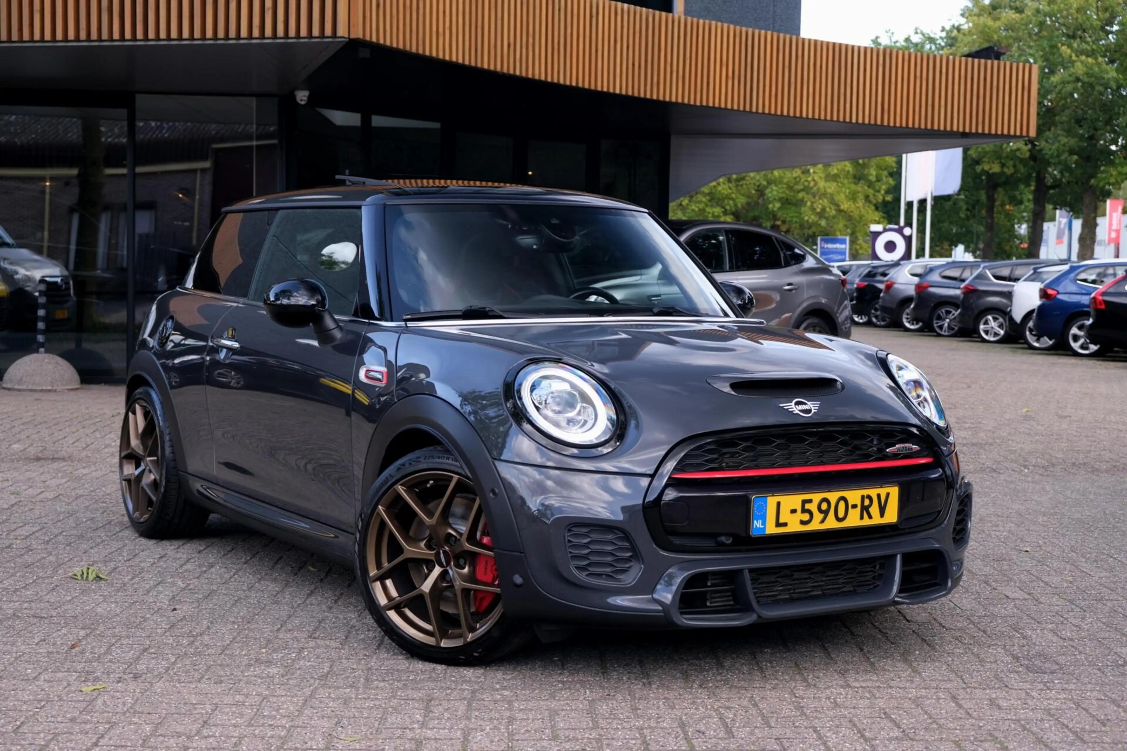 MINI John Cooper Works 3-Deurs 2.0 Chili|Rijklaar!|Eventuri|ACC|PANO|HUD| — photo 2
