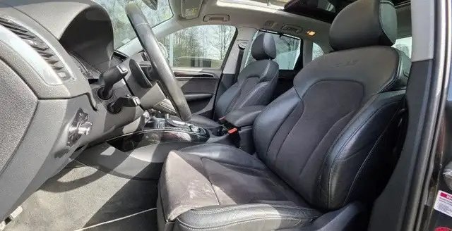 Audi SQ5 view 8