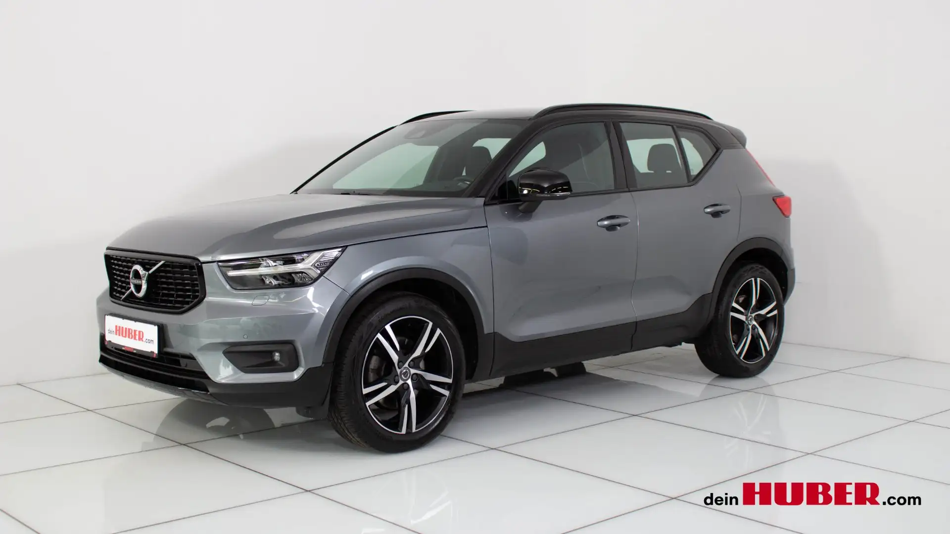 Volvo XC40 XC40 T4 R-Design Geartronic Grau - 1