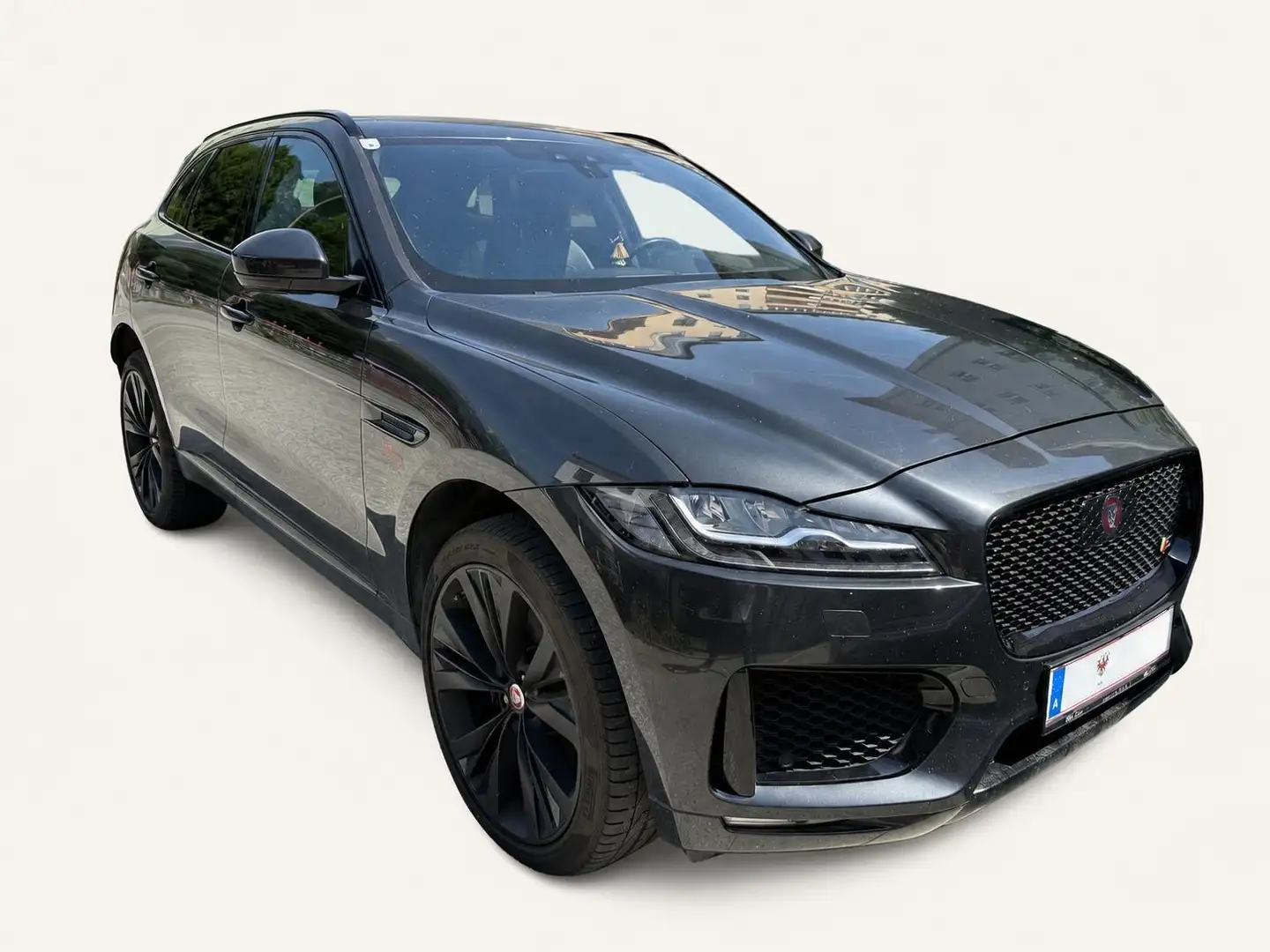 Jaguar F-Pace 30d AWD S Aut. - 1