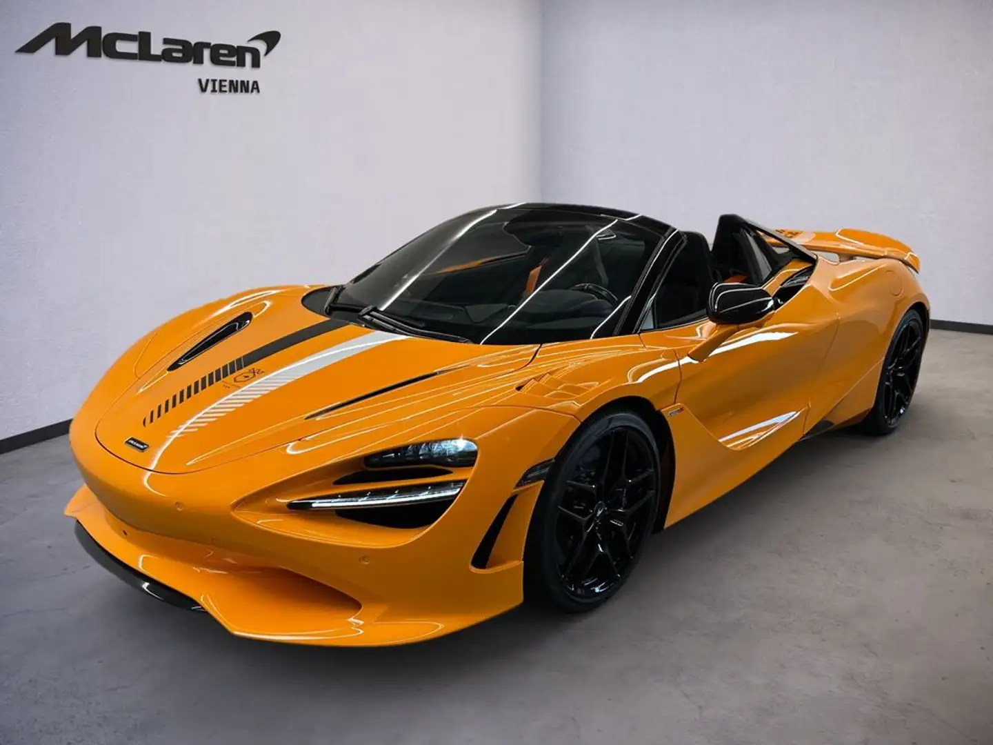 McLaren 750S Spider 60th Anniversary *1 of 60* Orange - 1