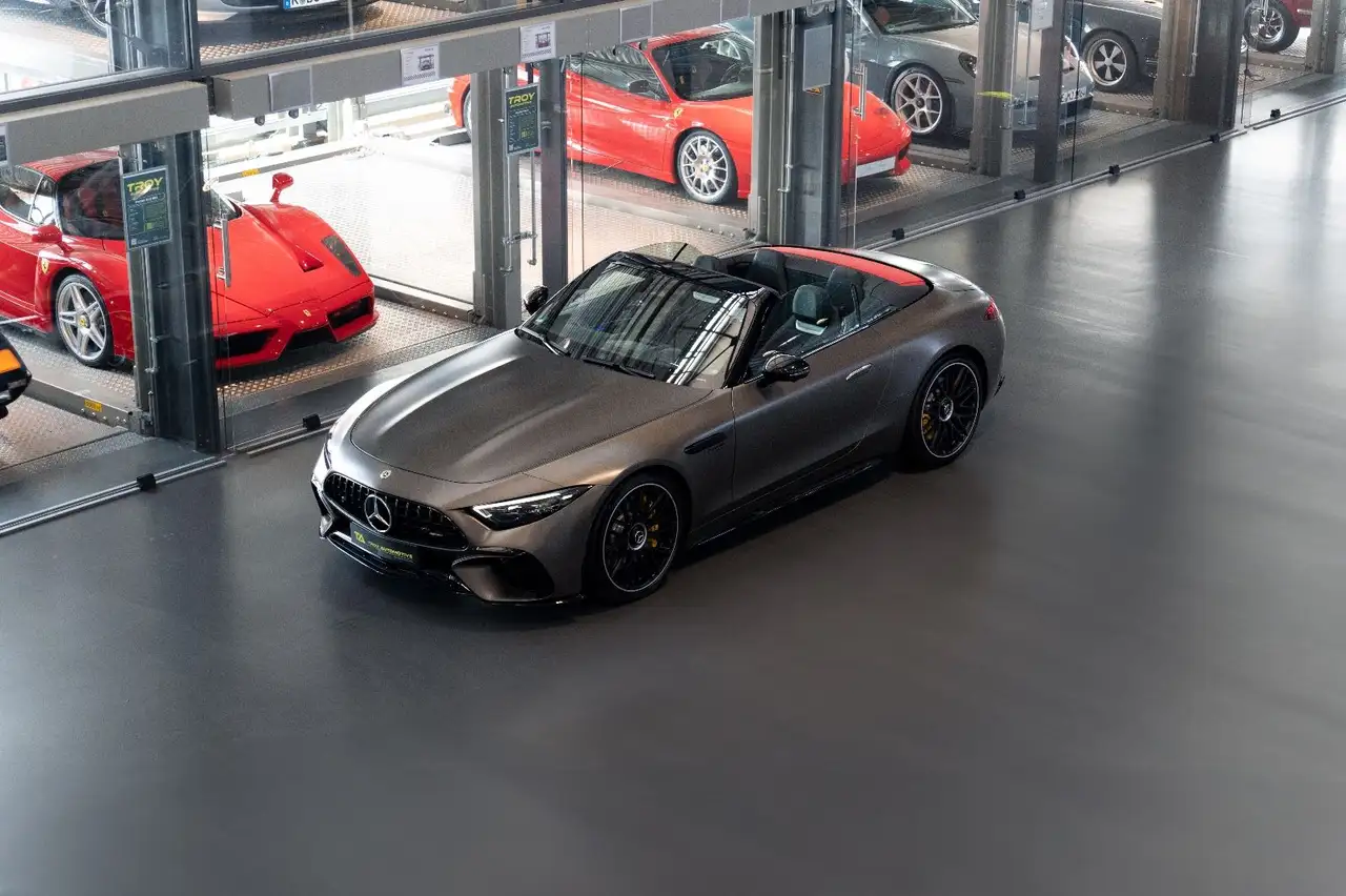 Mercedes-Benz SL 63 AMG