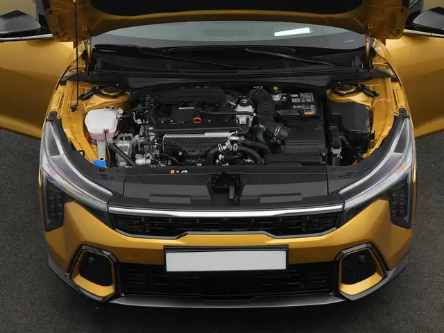 Kia K4 view 8