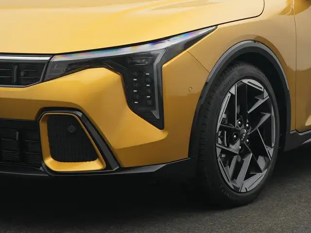 Kia K4 view 11