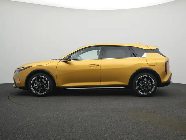 Kia K4 view 5