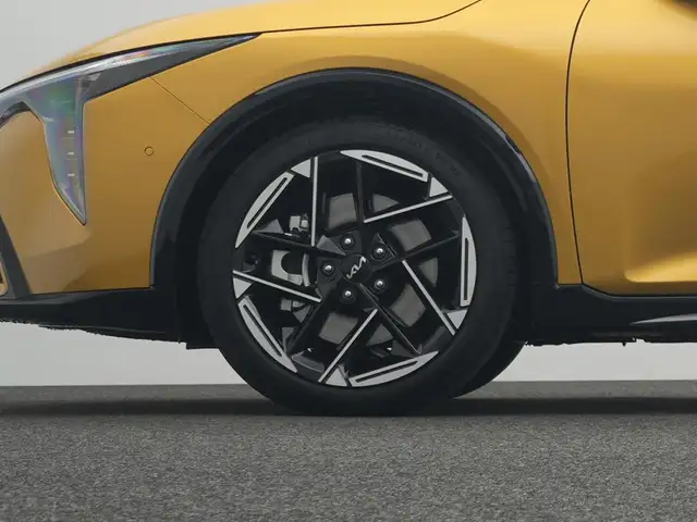 Kia K4 view 10