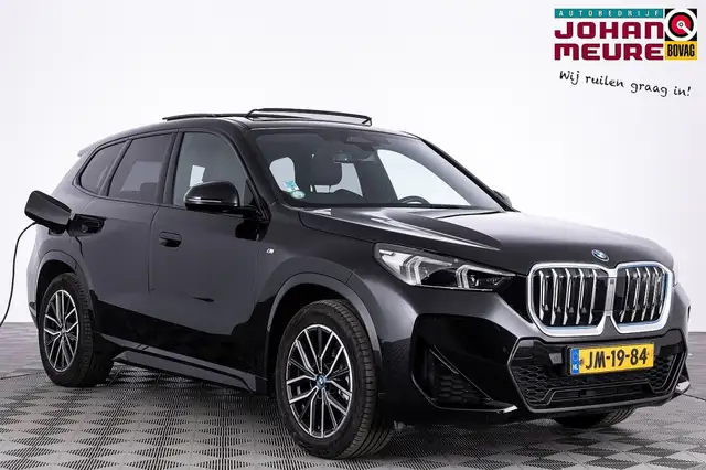 BMW iX1 xDrive30e M-sport *SOH 97%* PANORAMADAK | LEDER |