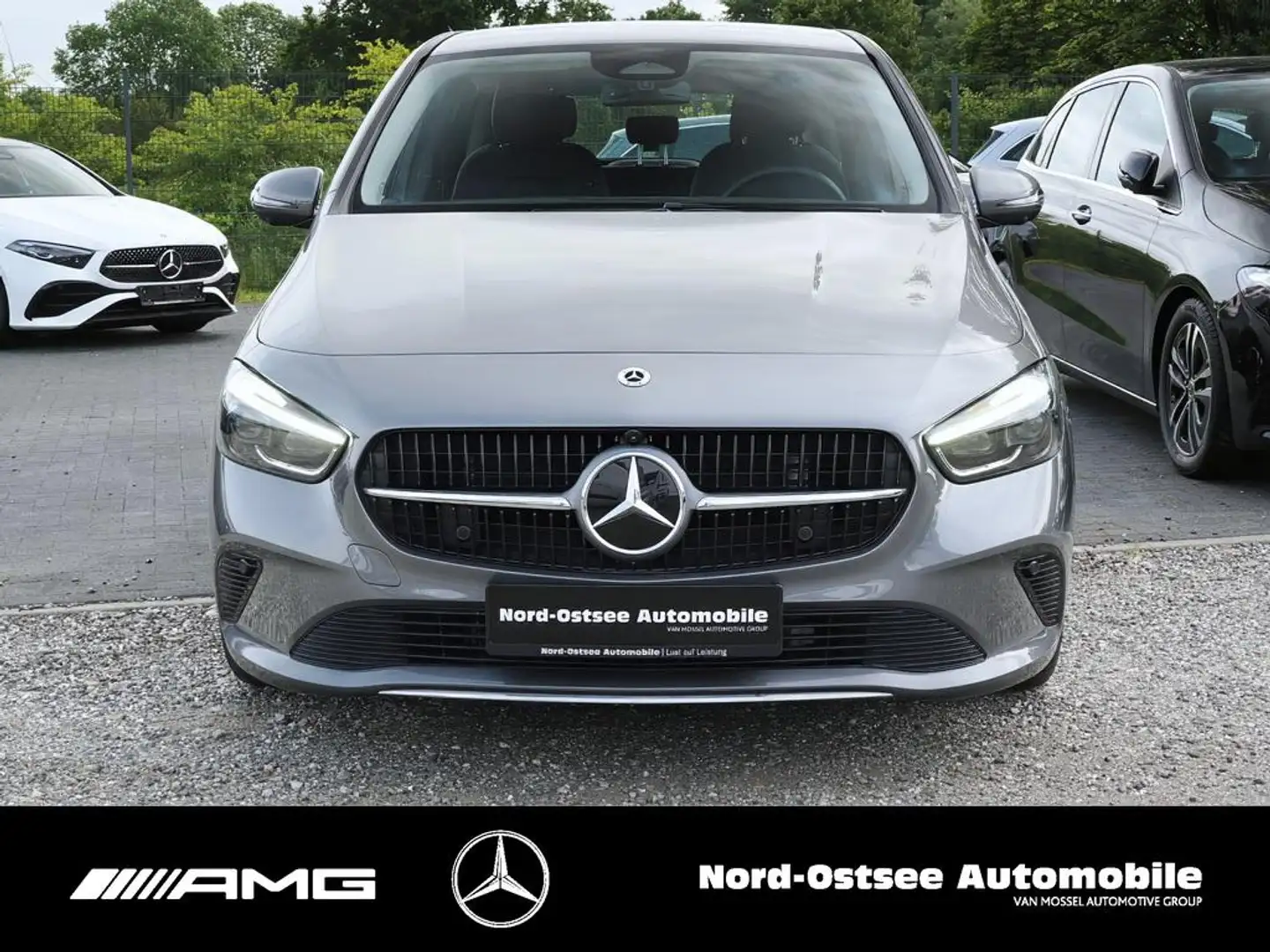 Mercedes-Benz B 200 d PROGRESSIVE MULTIBEAM 360° TEMPO AHK SHZ Grijs - 2