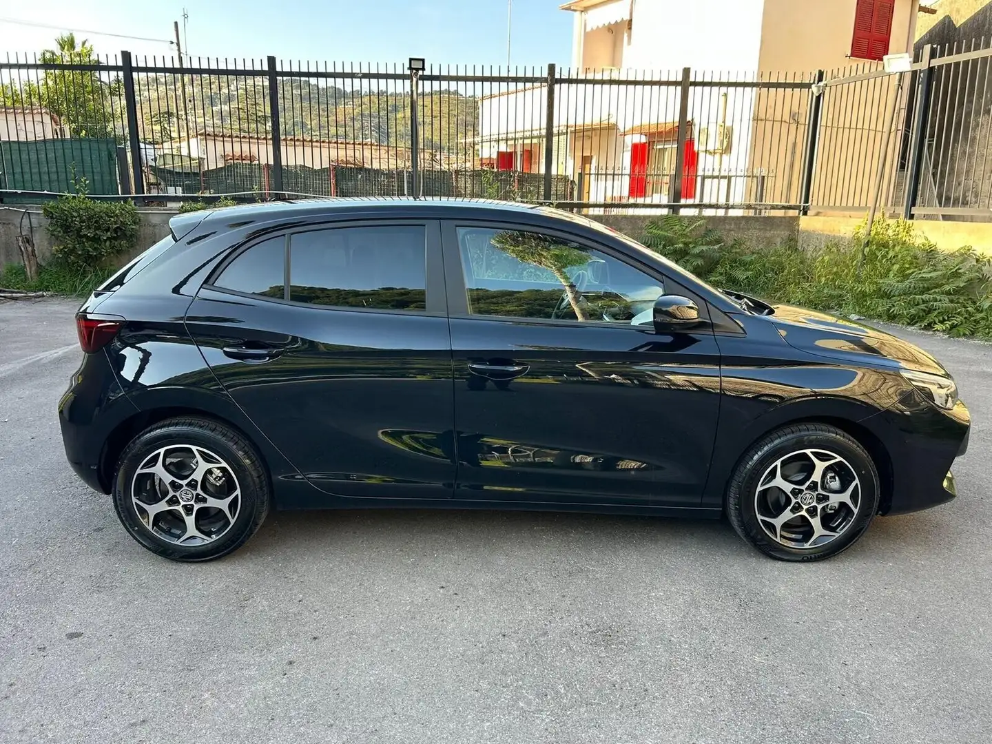 MG MG3 MG3 1.5 hybrid Comfort Noir - 2