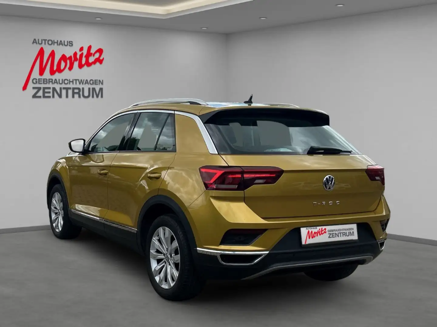 Volkswagen T-Roc 1.5 Sport DSG Dig.Cockpit LED ACC 2-Z-Klimaautom F Gelb - 2