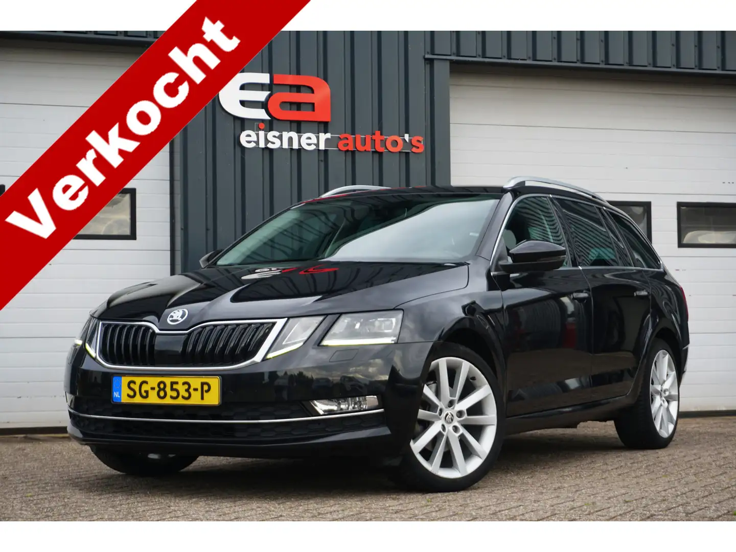 Skoda Octavia Combi 1.0 TSI Style Business | LEDER | FULL LED | Zwart - 1