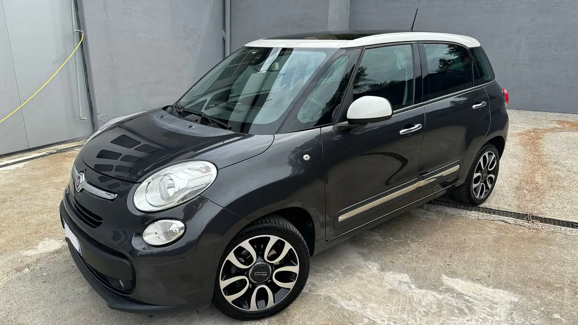 Fiat 500L 1.4 Lounge 95cv - 1