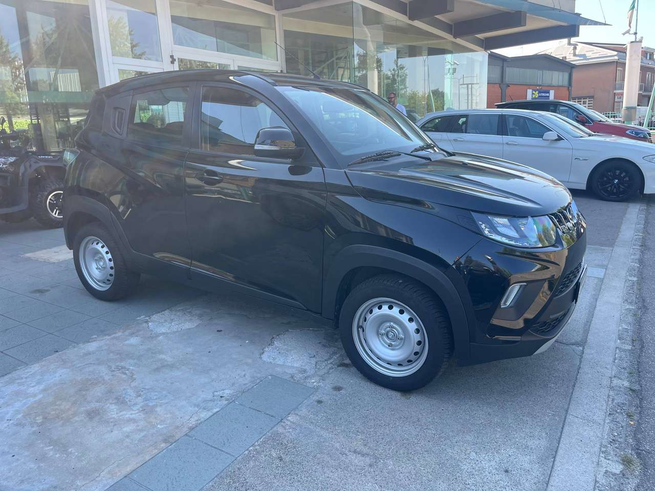 Mahindra KUV100 1.2 K6  m-bifuel