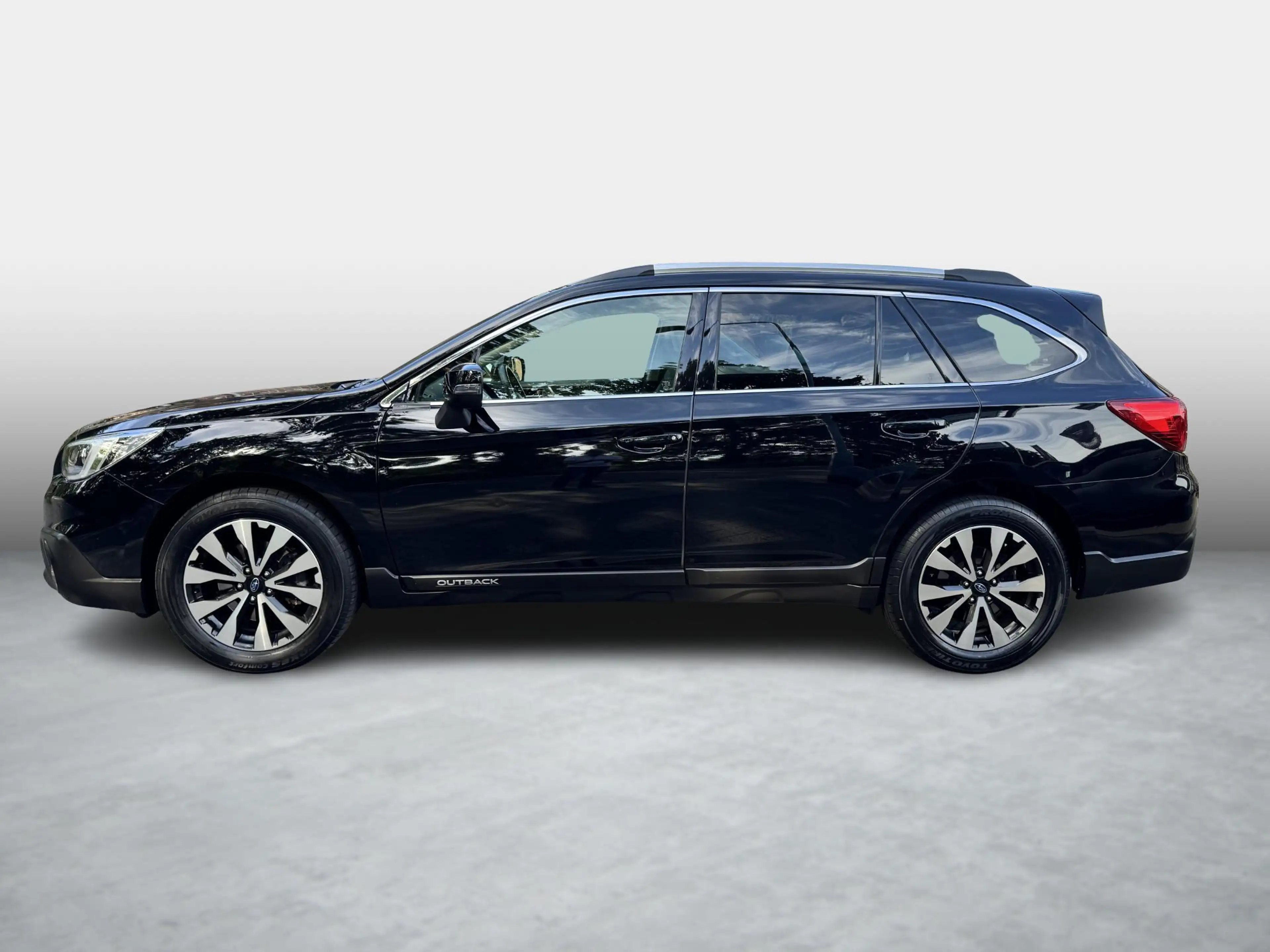 Subaru OUTBACK 2.5i Premium automaat,trekhaak, leer, schuifdak , — photo 2