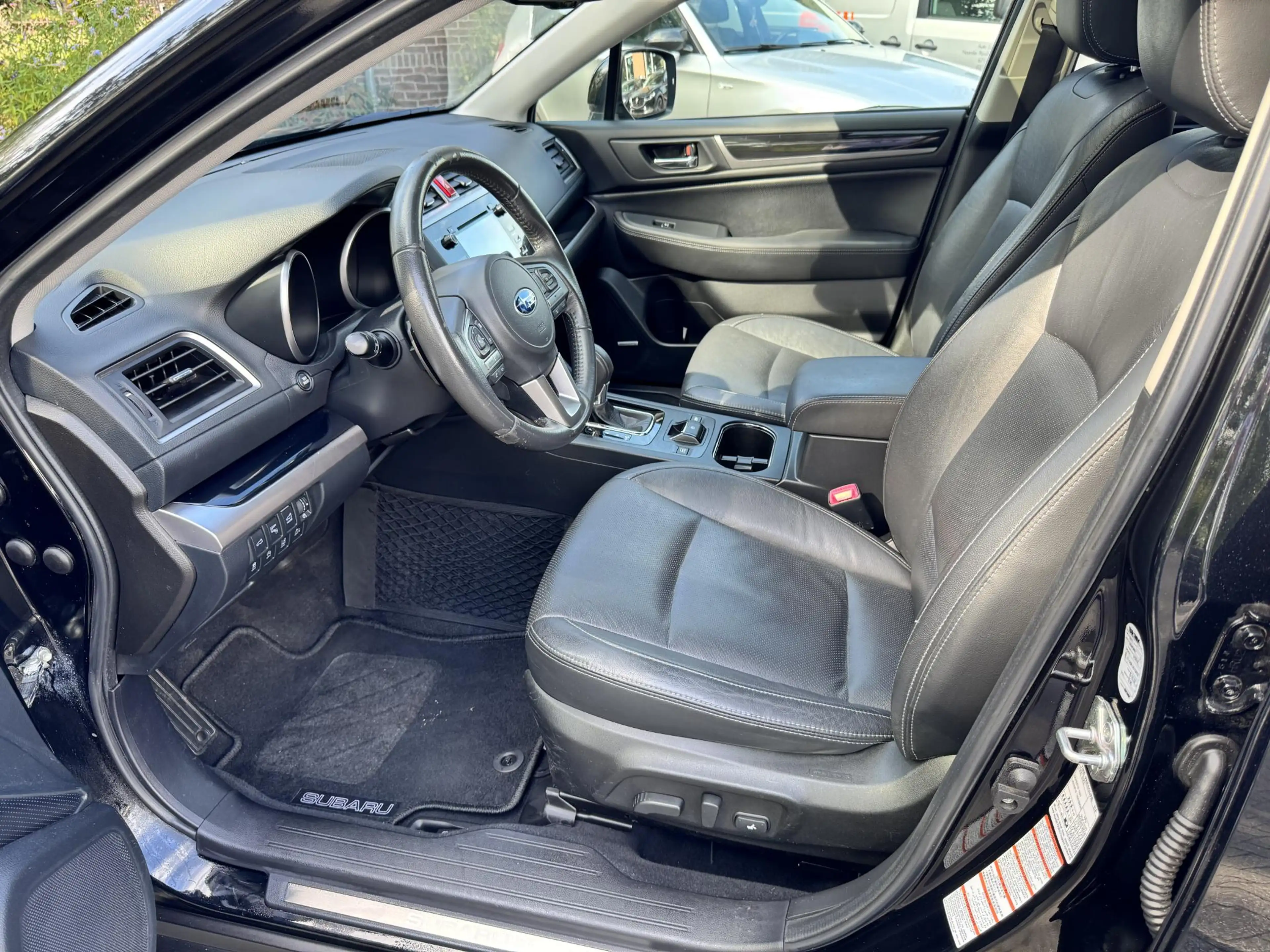 Subaru OUTBACK 2.5i Premium automaat,trekhaak, leer, schuifdak , — photo 8