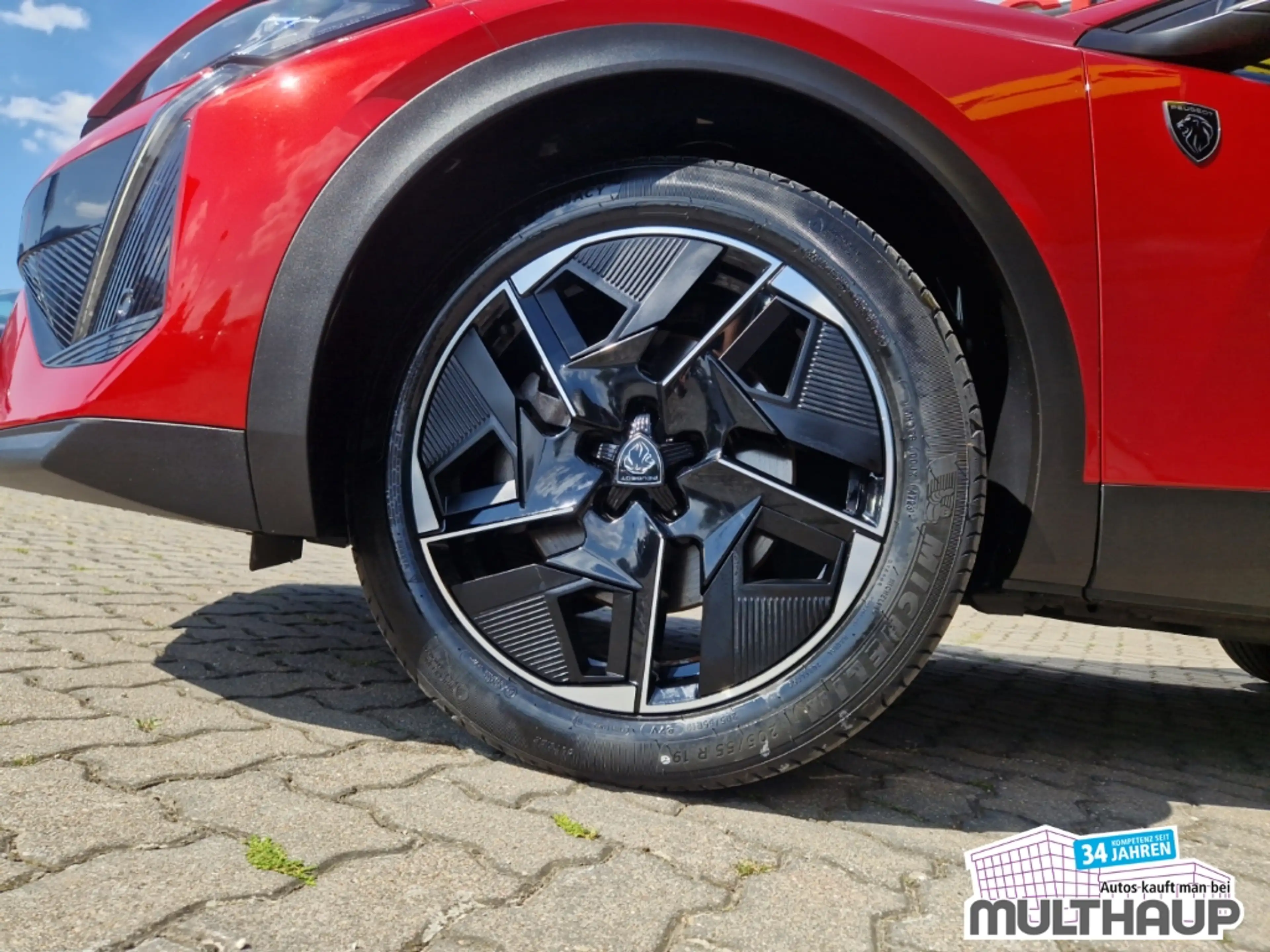Peugeot 408 GT Plug in Hybrid 225 Leder StandHZG LED — photo 2