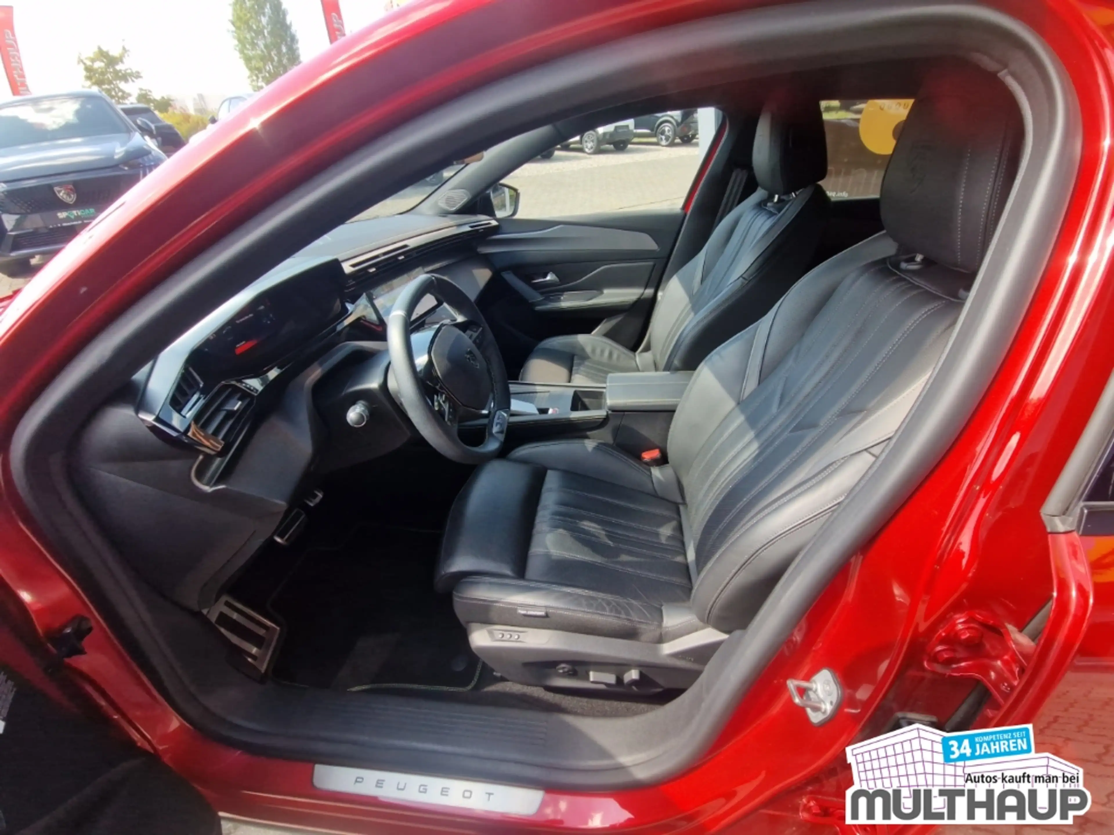 Peugeot 408 GT Plug in Hybrid 225 Leder StandHZG LED — photo 11