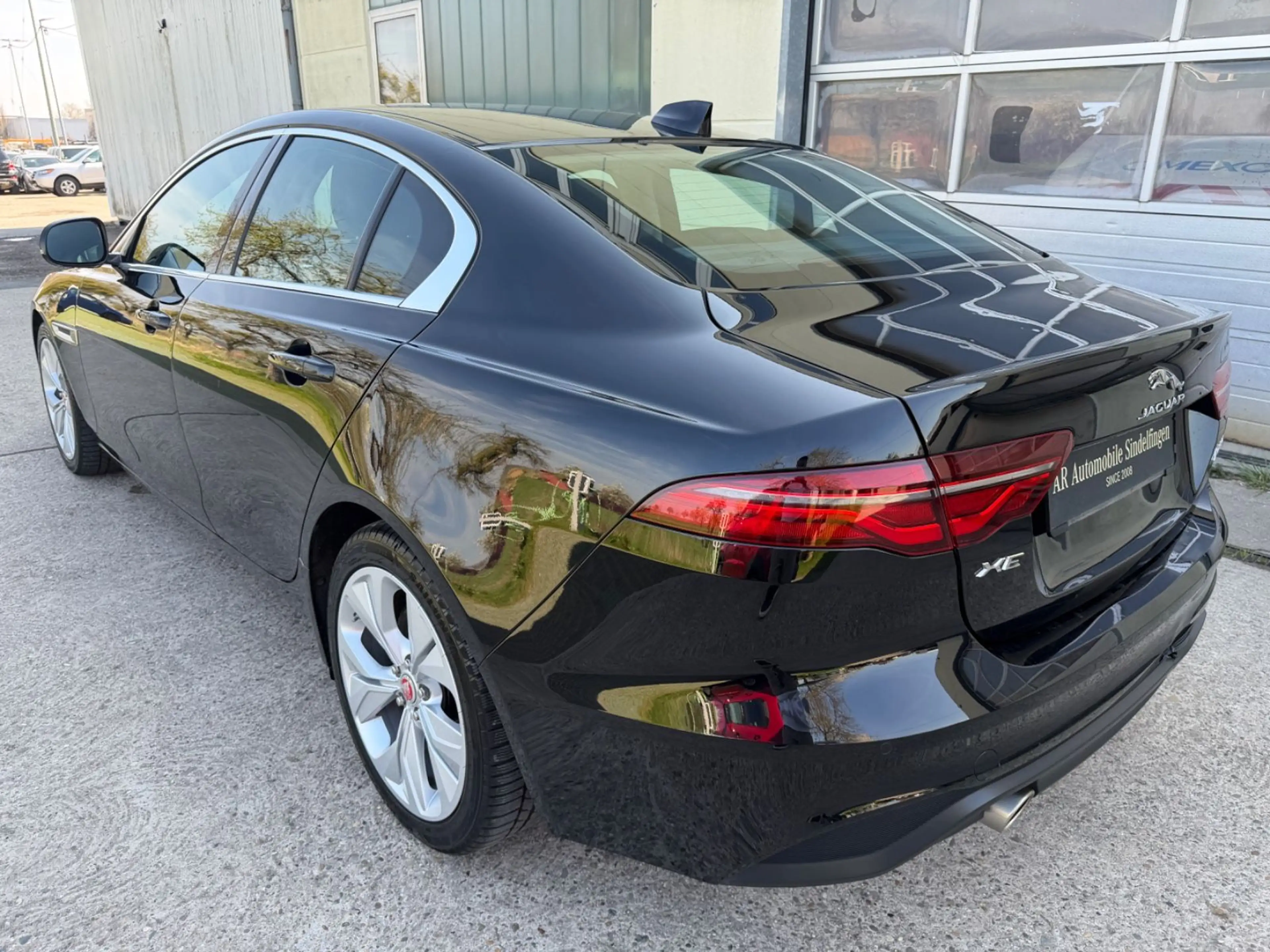 Jaguar XE S*HAGELSCHADEN*LED*SPUR* — photo 7