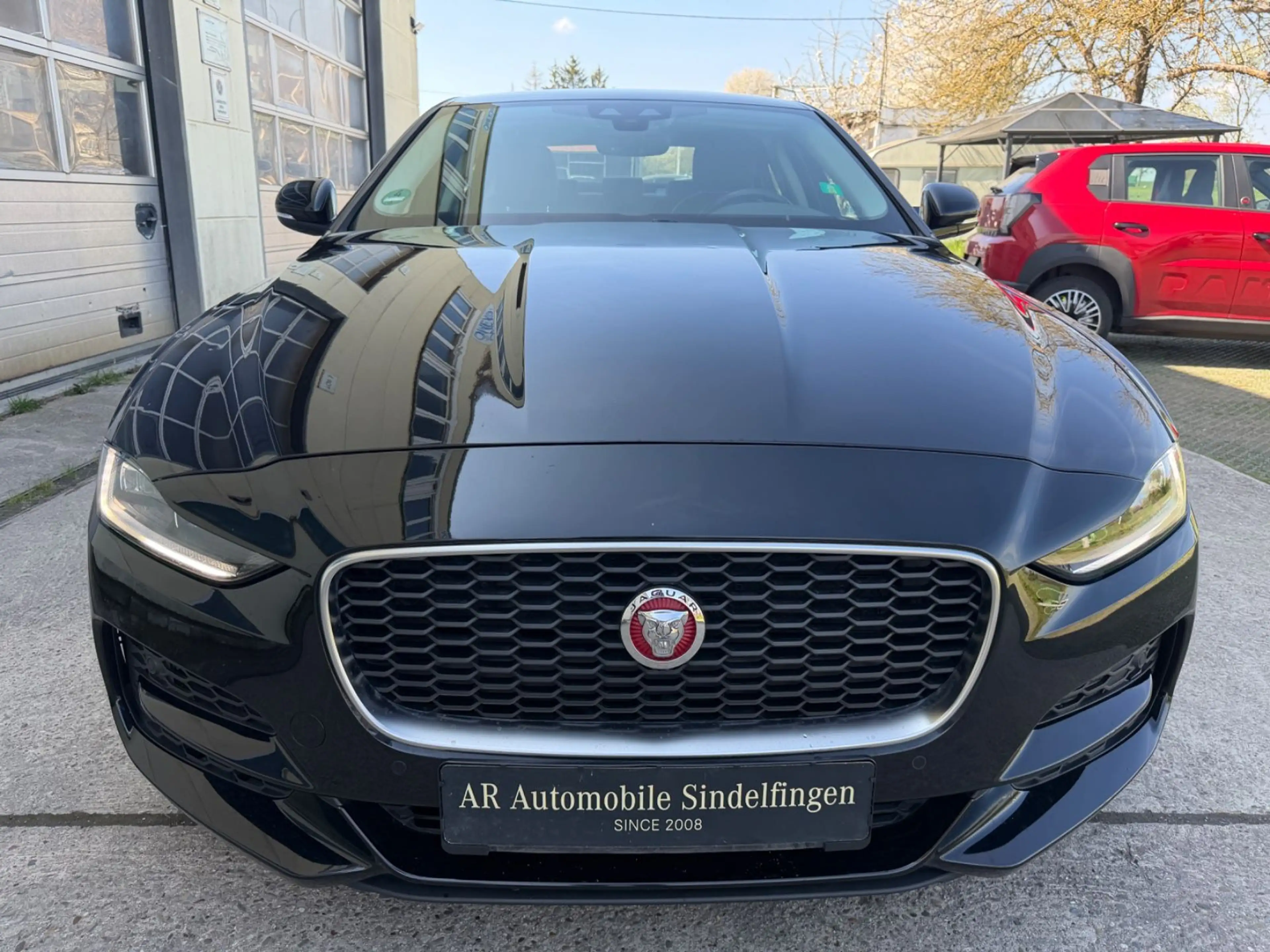 Jaguar XE S*HAGELSCHADEN*LED*SPUR* — photo 2