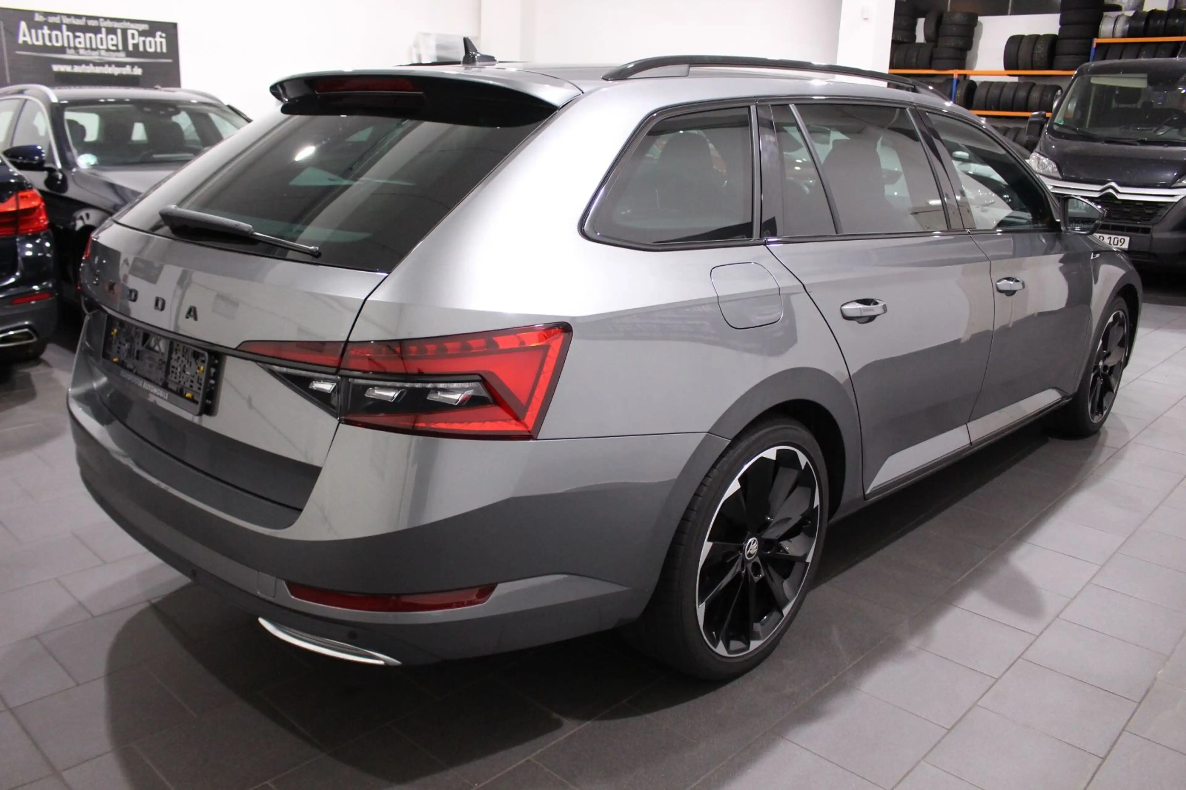 Skoda Superb Combi Sportline HAGEL DE 1H SH 19% MwSt — photo 2