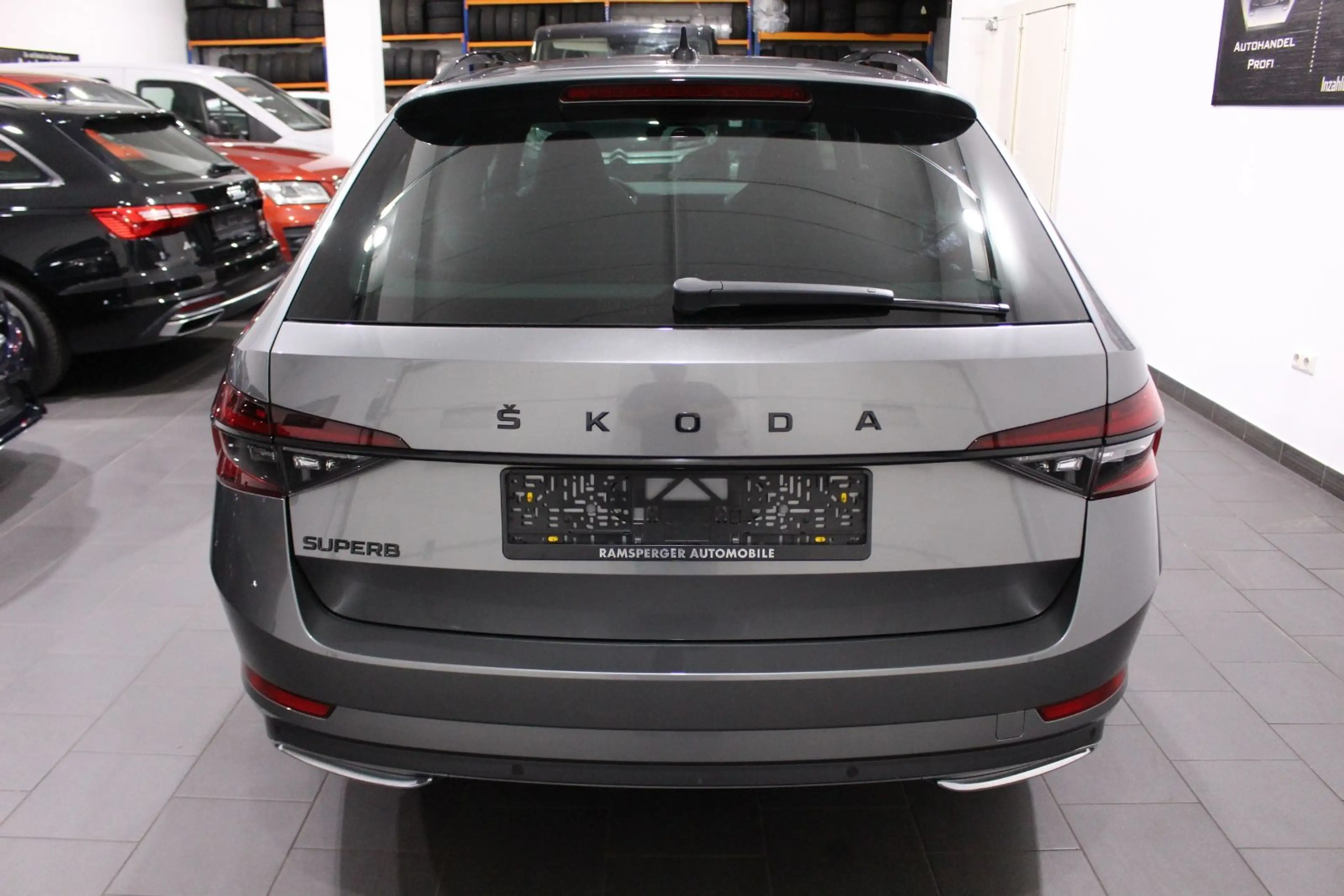 Skoda Superb Combi Sportline HAGEL DE 1H SH 19% MwSt — photo 12