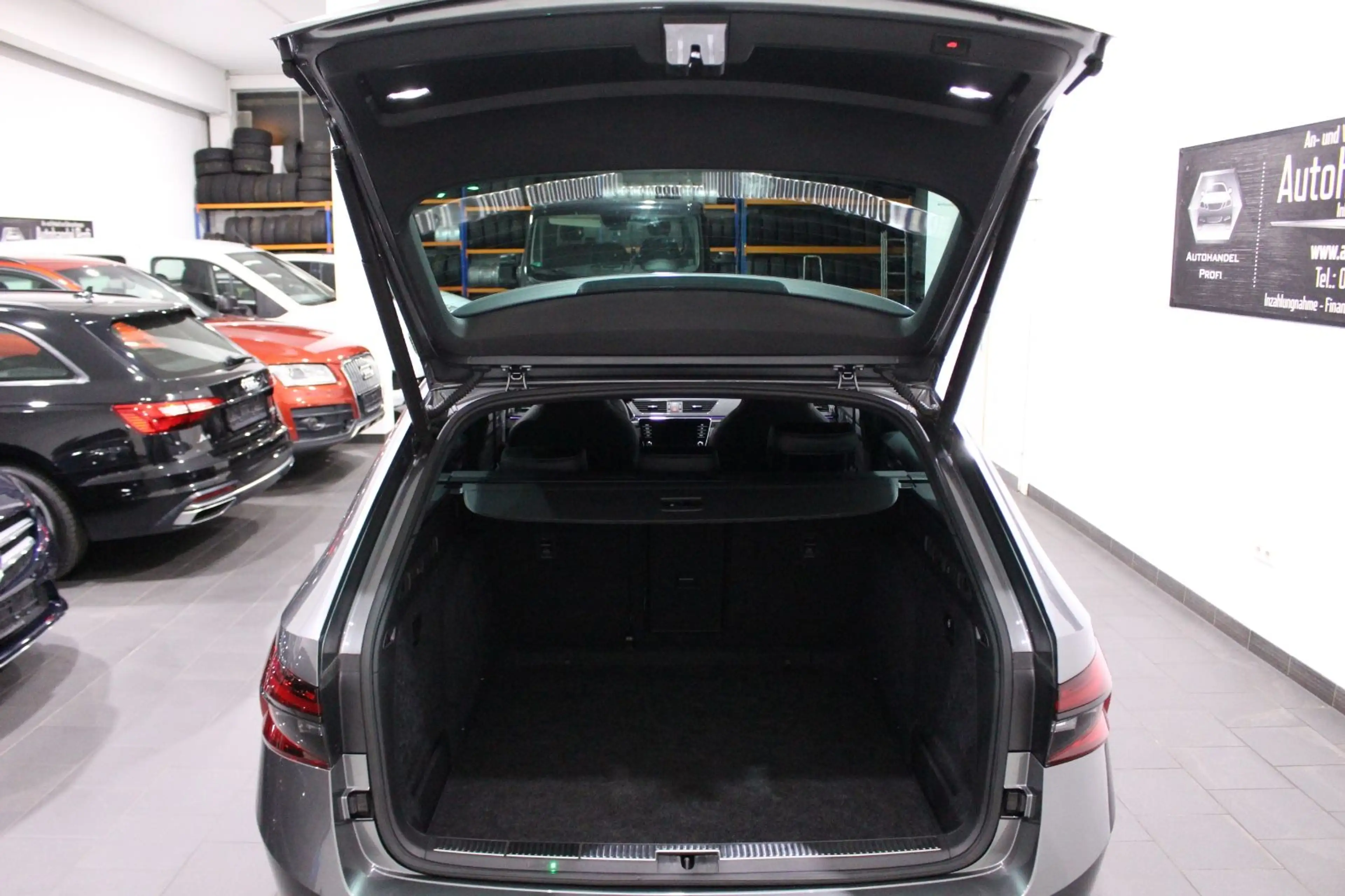 Skoda Superb Combi Sportline HAGEL DE 1H SH 19% MwSt — photo 35