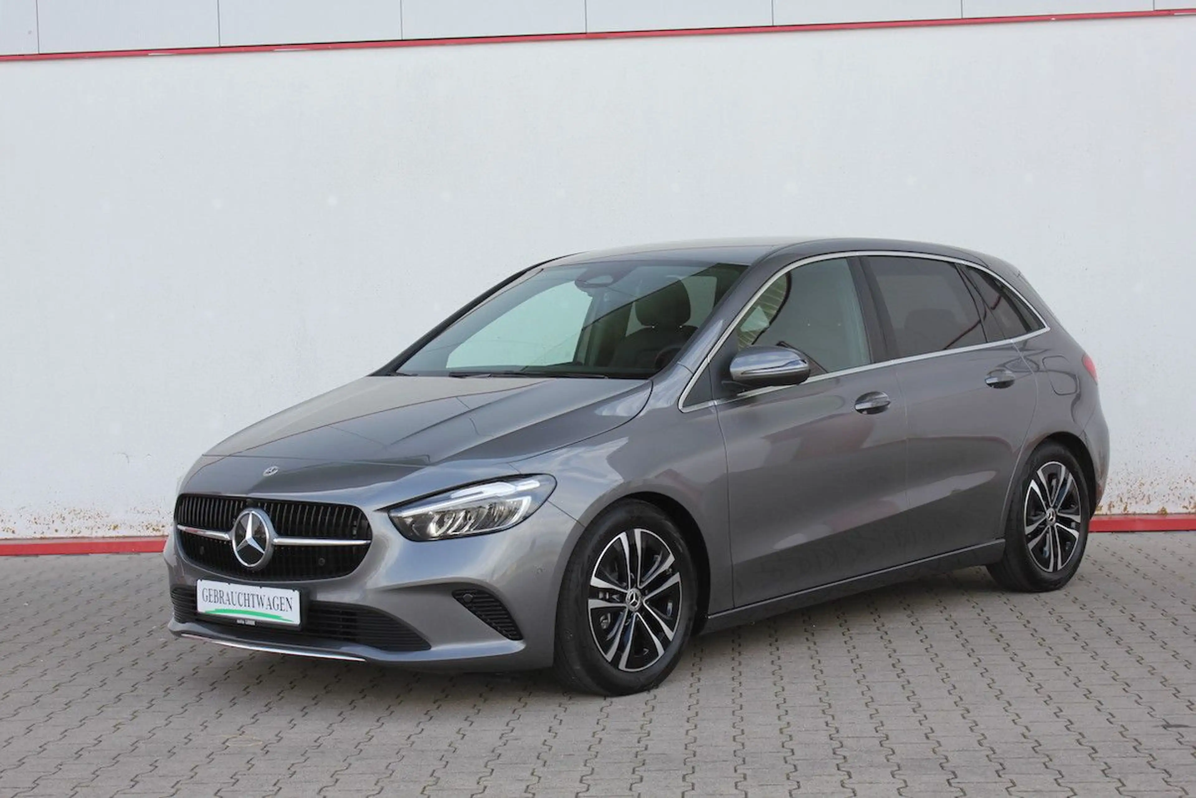 Mercedes-Benz B 180 Progressive WideScreen ( erst 809 km )