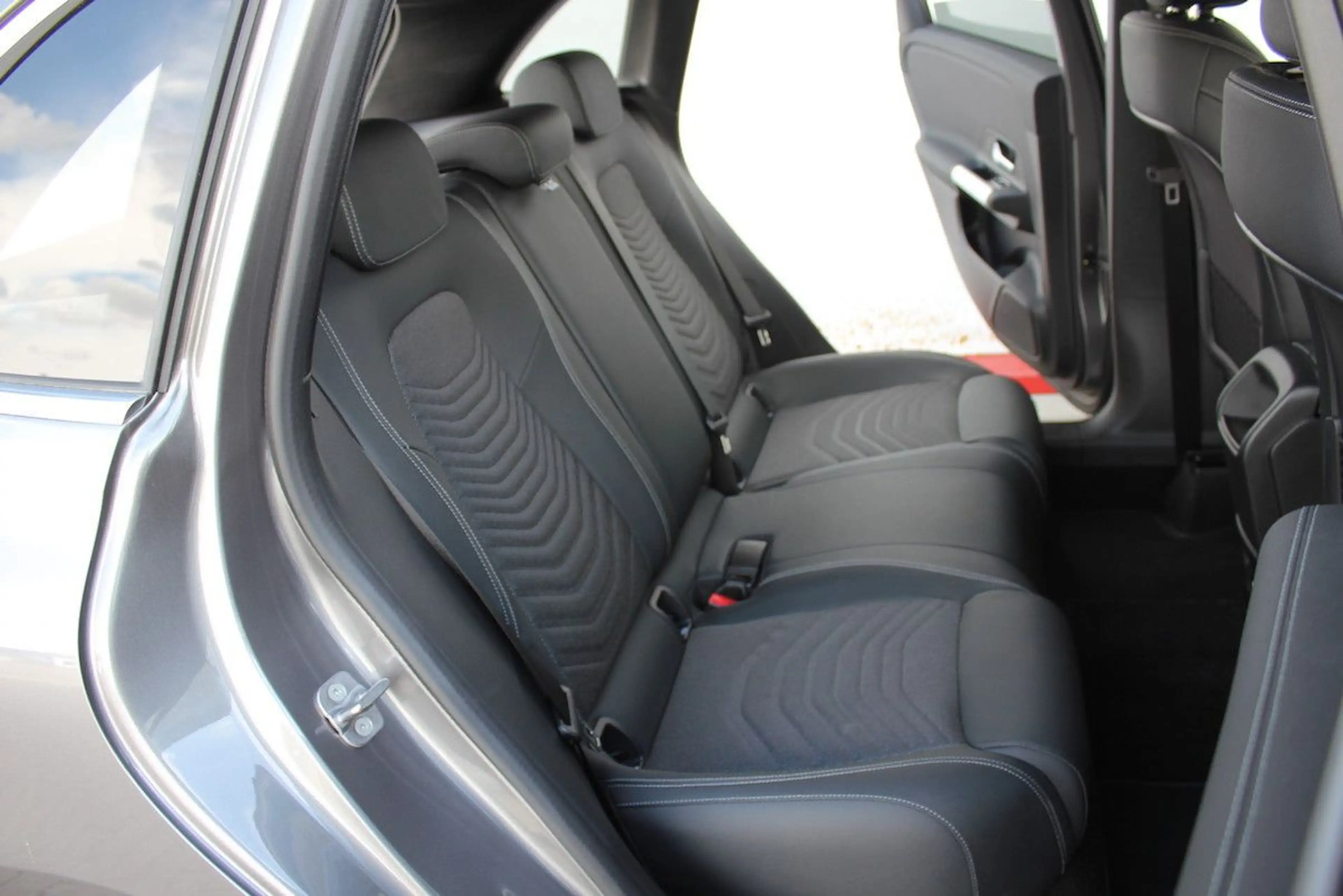 Mercedes-Benz B 180 Progressive WideScreen ( erst 809 km ) — photo 10