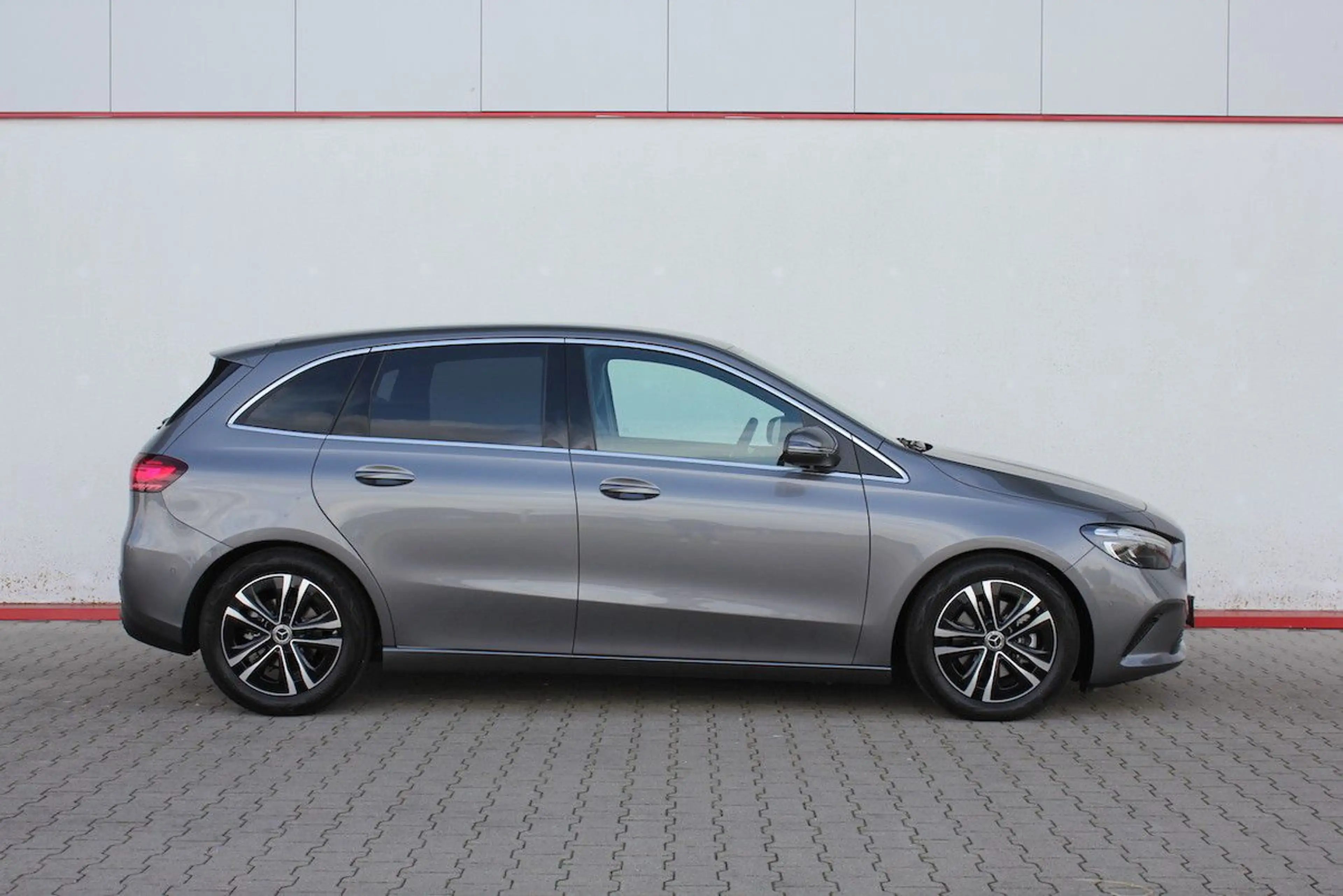 Mercedes-Benz B 180 Progressive WideScreen ( erst 809 km ) — photo 3