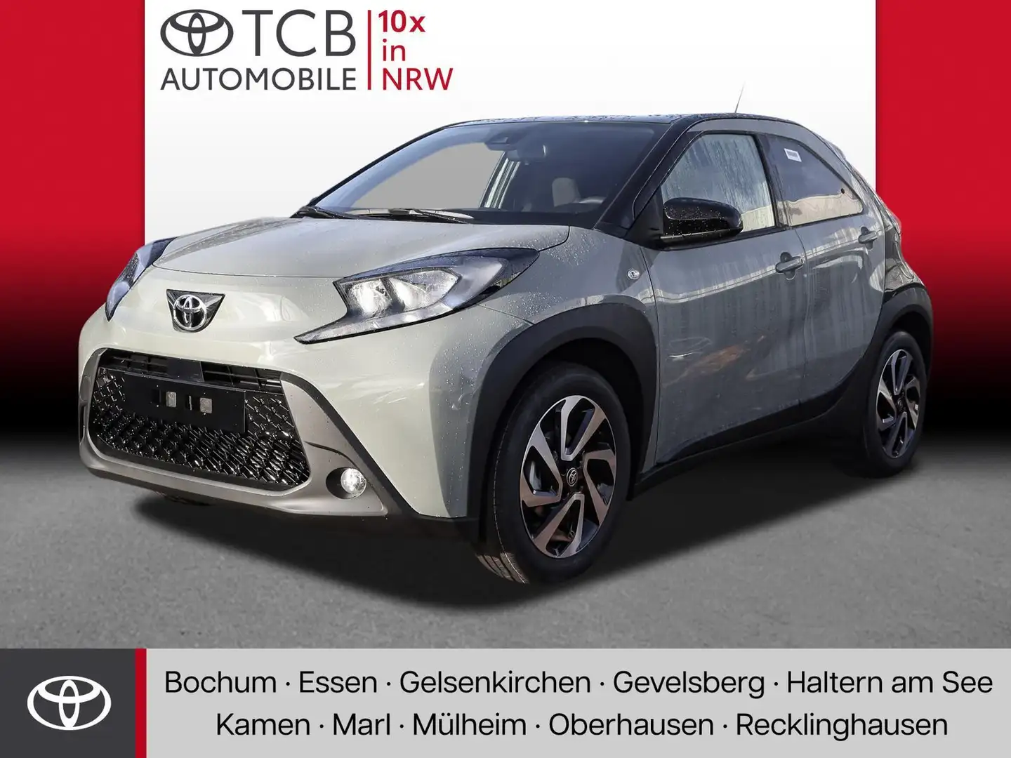 Toyota Aygo X Team D 1.0 SHZ PDC KLIMA BT ZV SERVO AUX Grau - 1