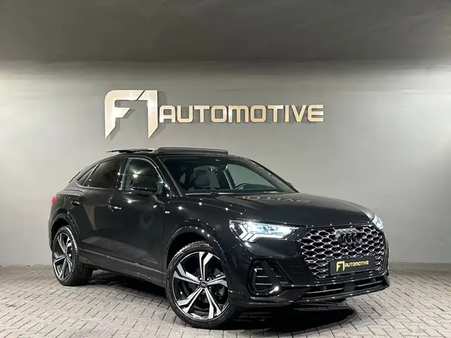 Audi Q3 view 7