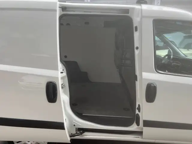Fiat Doblo view 5