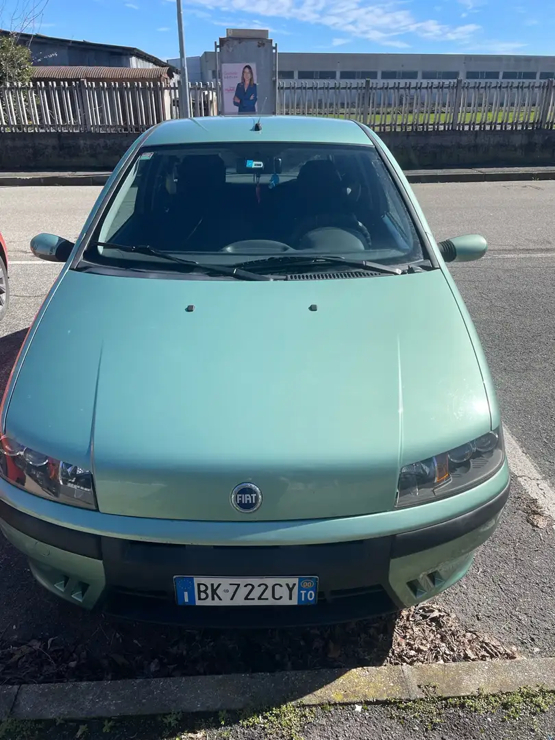 Fiat Punto 3p 1.2 16v ELX Verde - 1